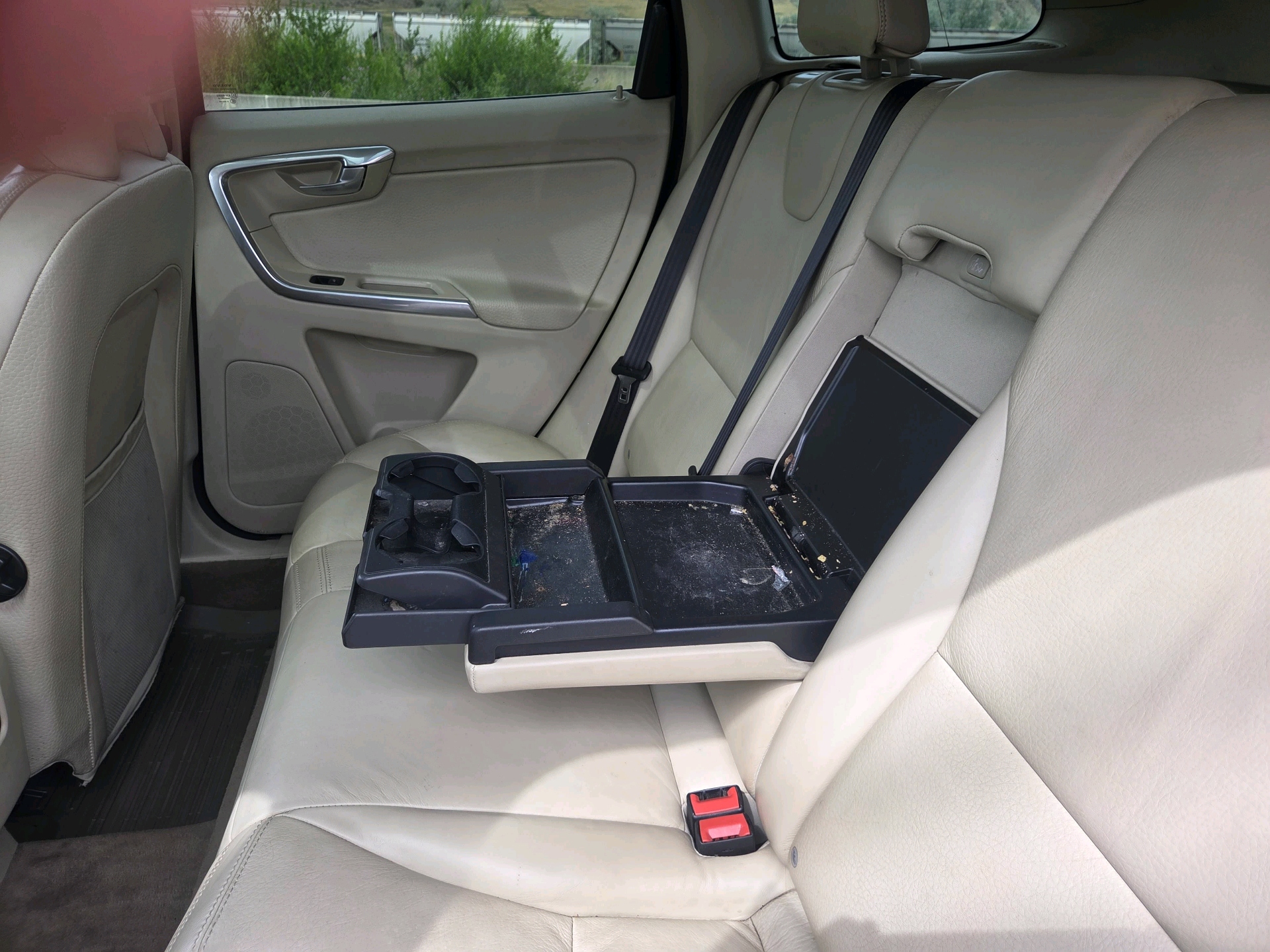 /automotionmotorsrvltd/2012-Volvo-XC60-8833110686329035.jpg