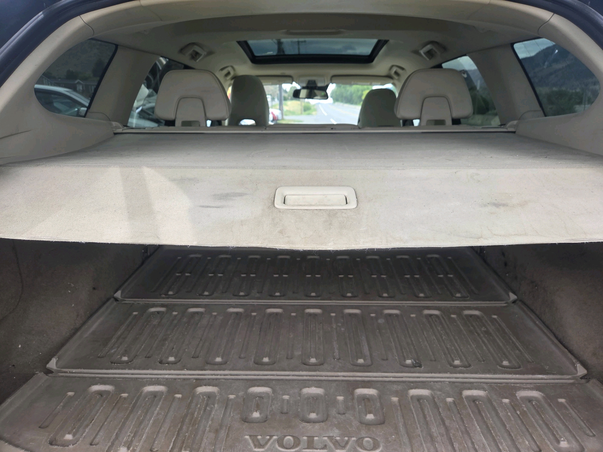 /automotionmotorsrvltd/2012-Volvo-XC60-8874780594880602.jpg