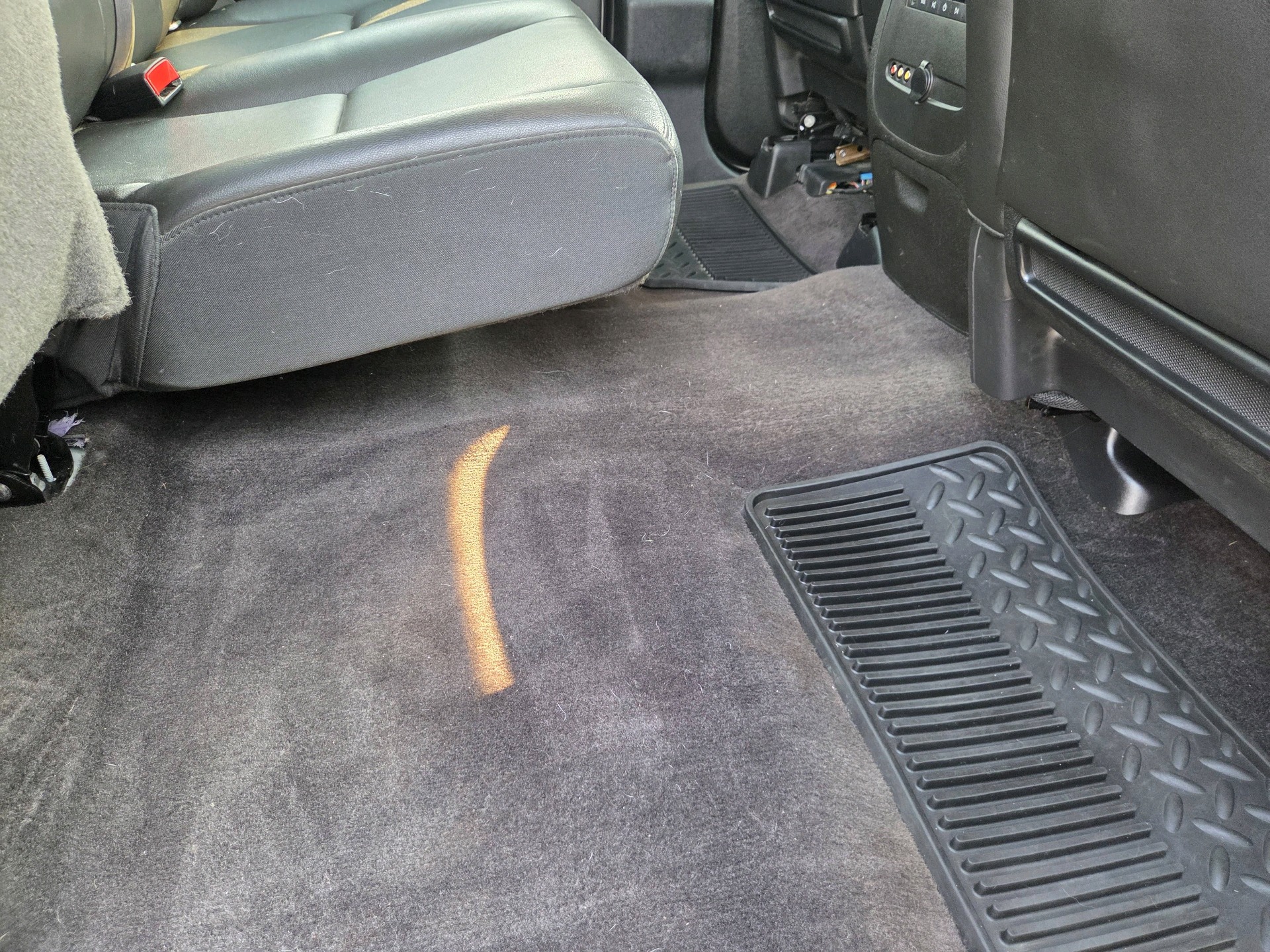 /automotionmotorsrvltd/2013-Chevrolet-Silverado1500-3181273889961318.jpg