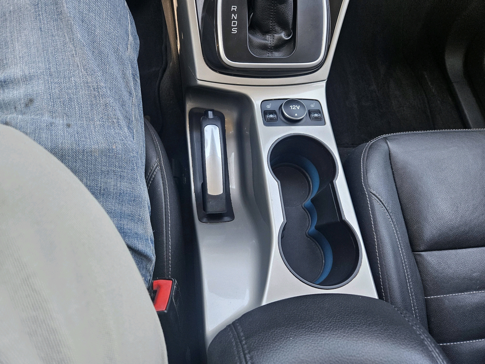 /automotionmotorsrvltd/2013-Ford-Escape-9091516157838075.jpg