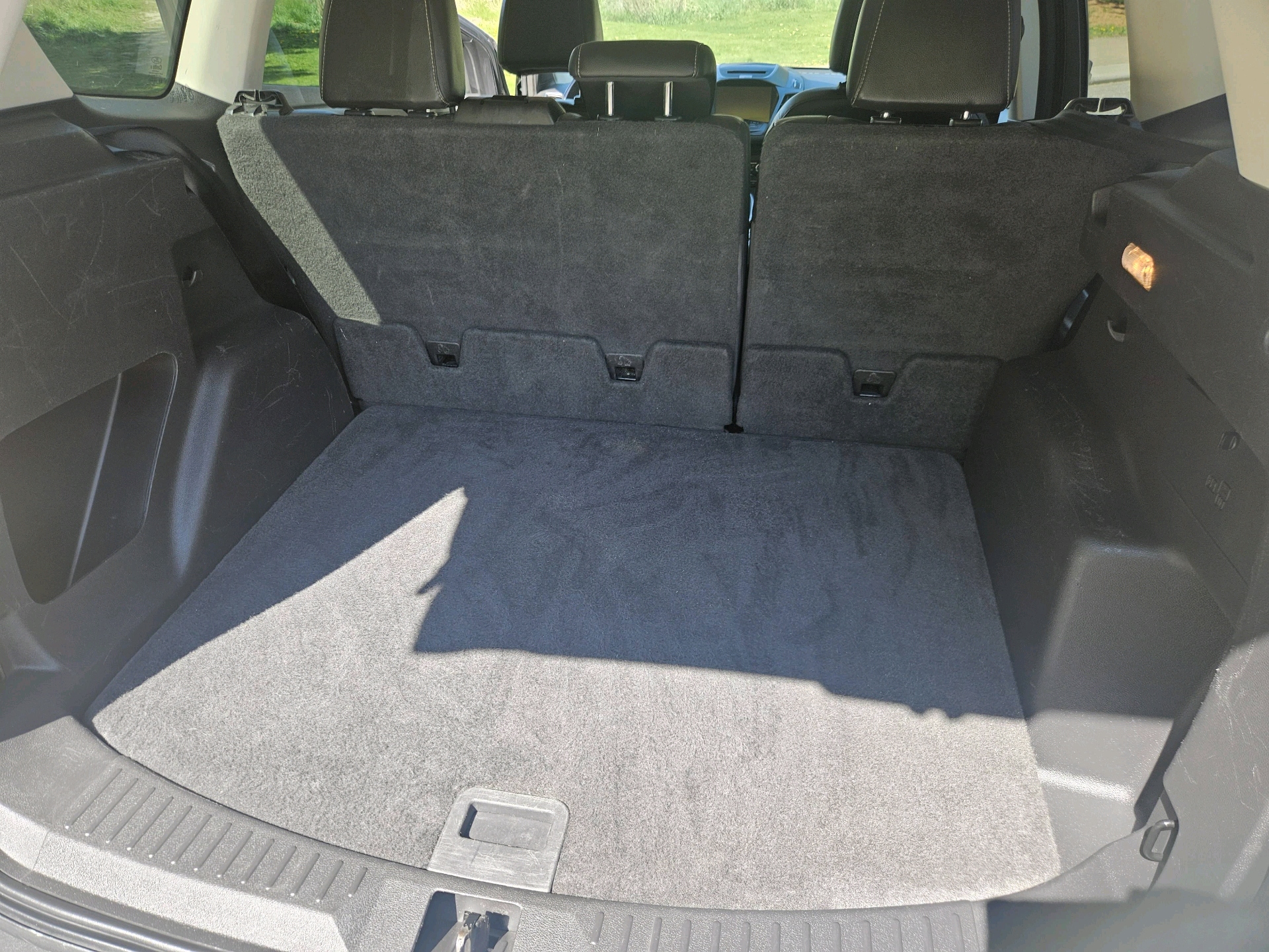 /automotionmotorsrvltd/2013-Ford-Escape-9686616038550646.jpg