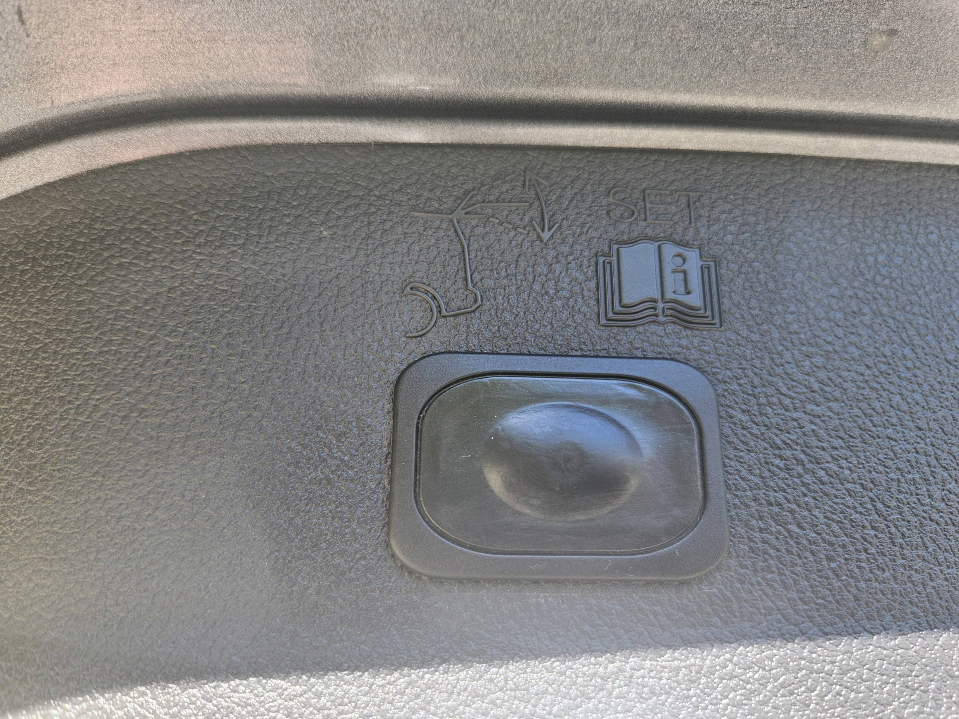/automotionmotorsrvltd/2013-Ford-Escape-9889921664324994.jpg