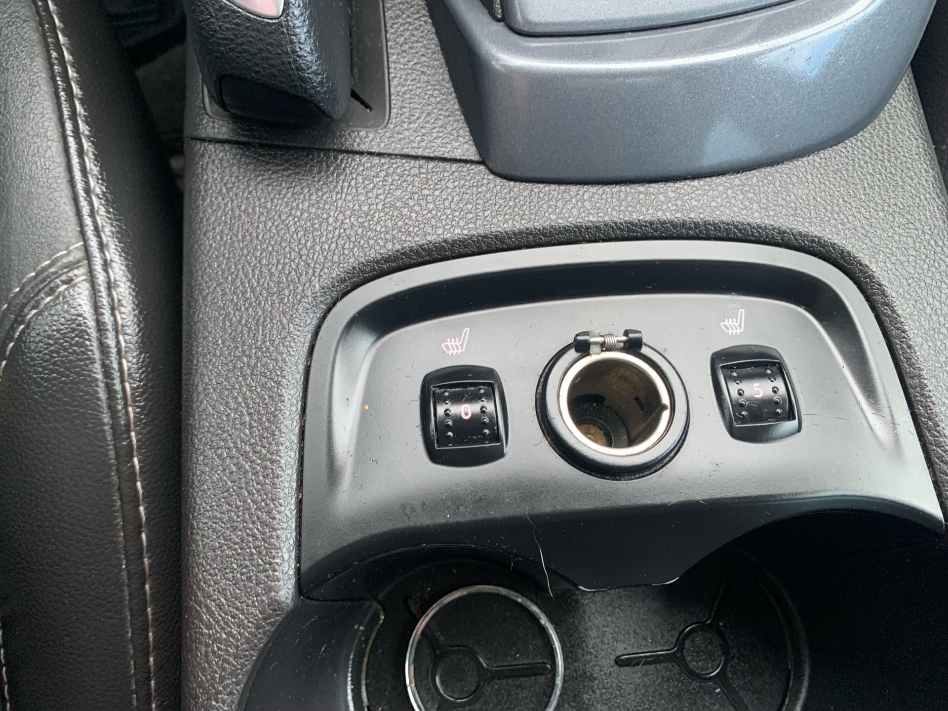 /automotionmotorsrvltd/2013-Ford-Focus-7630124906323166.jpg