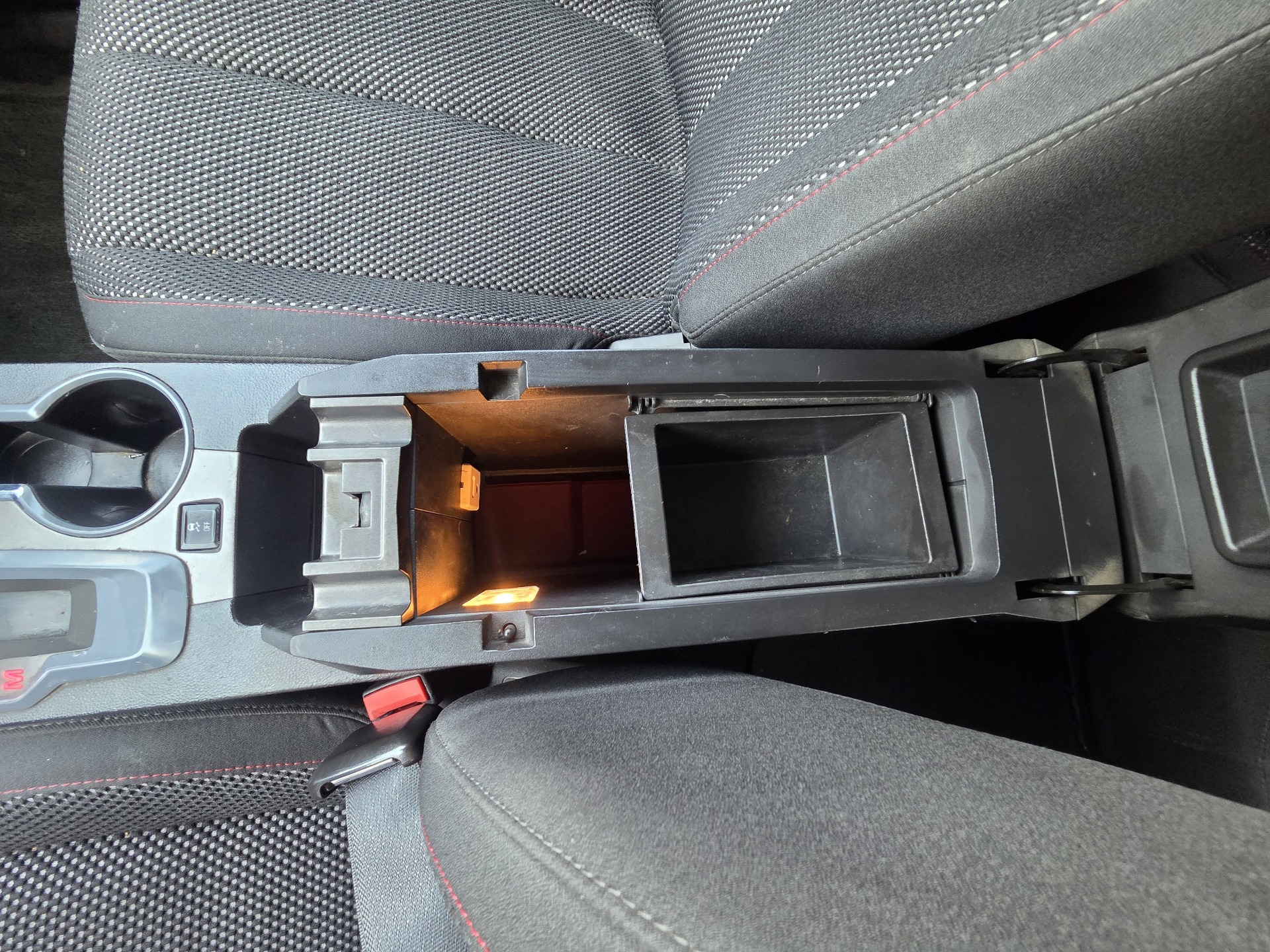 /automotionmotorsrvltd/2013-GMC-Terrain-1355376428018249.jpg