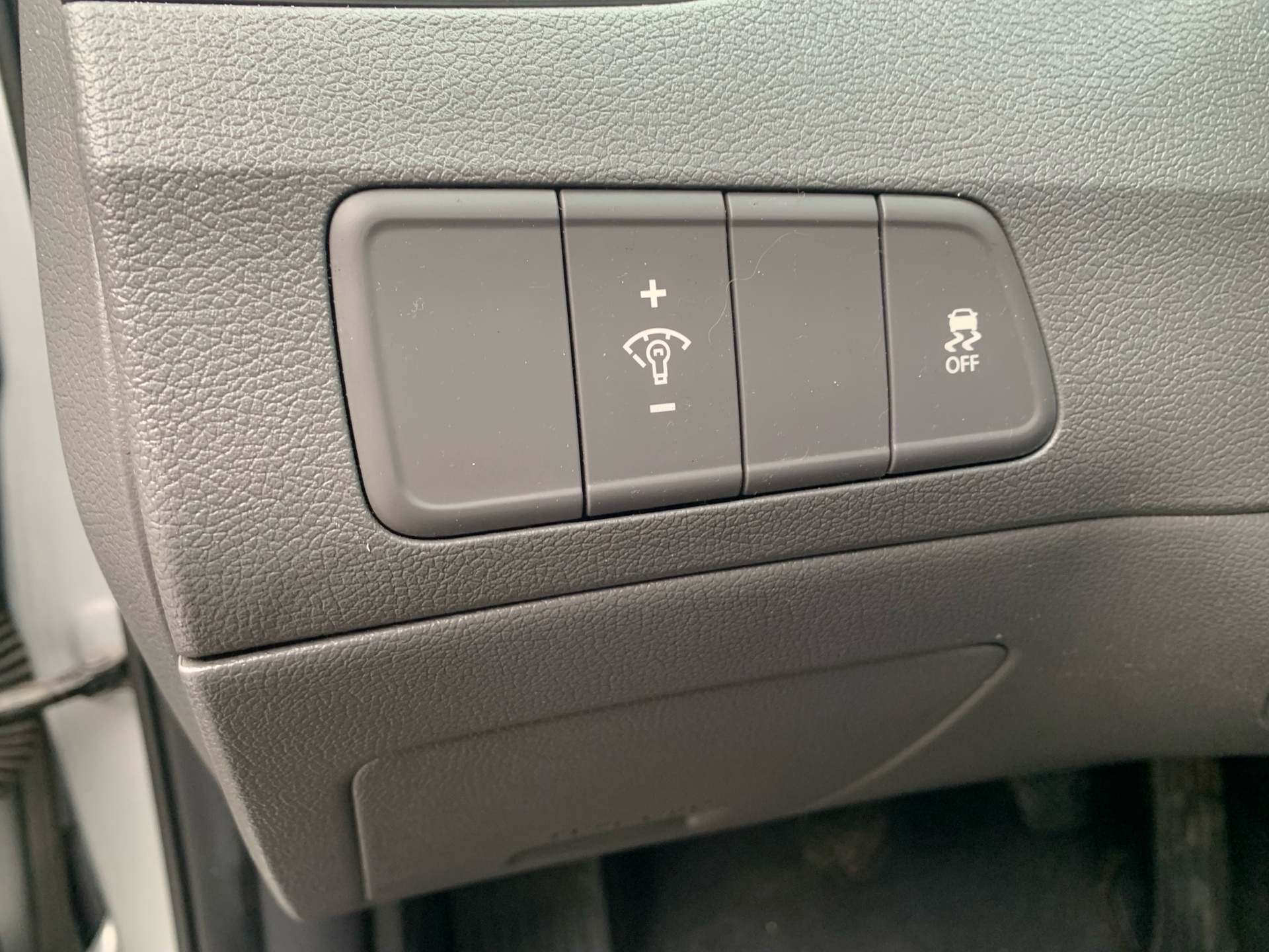 /automotionmotorsrvltd/2013-Hyundai-Elantra-41670822078276104.jpg