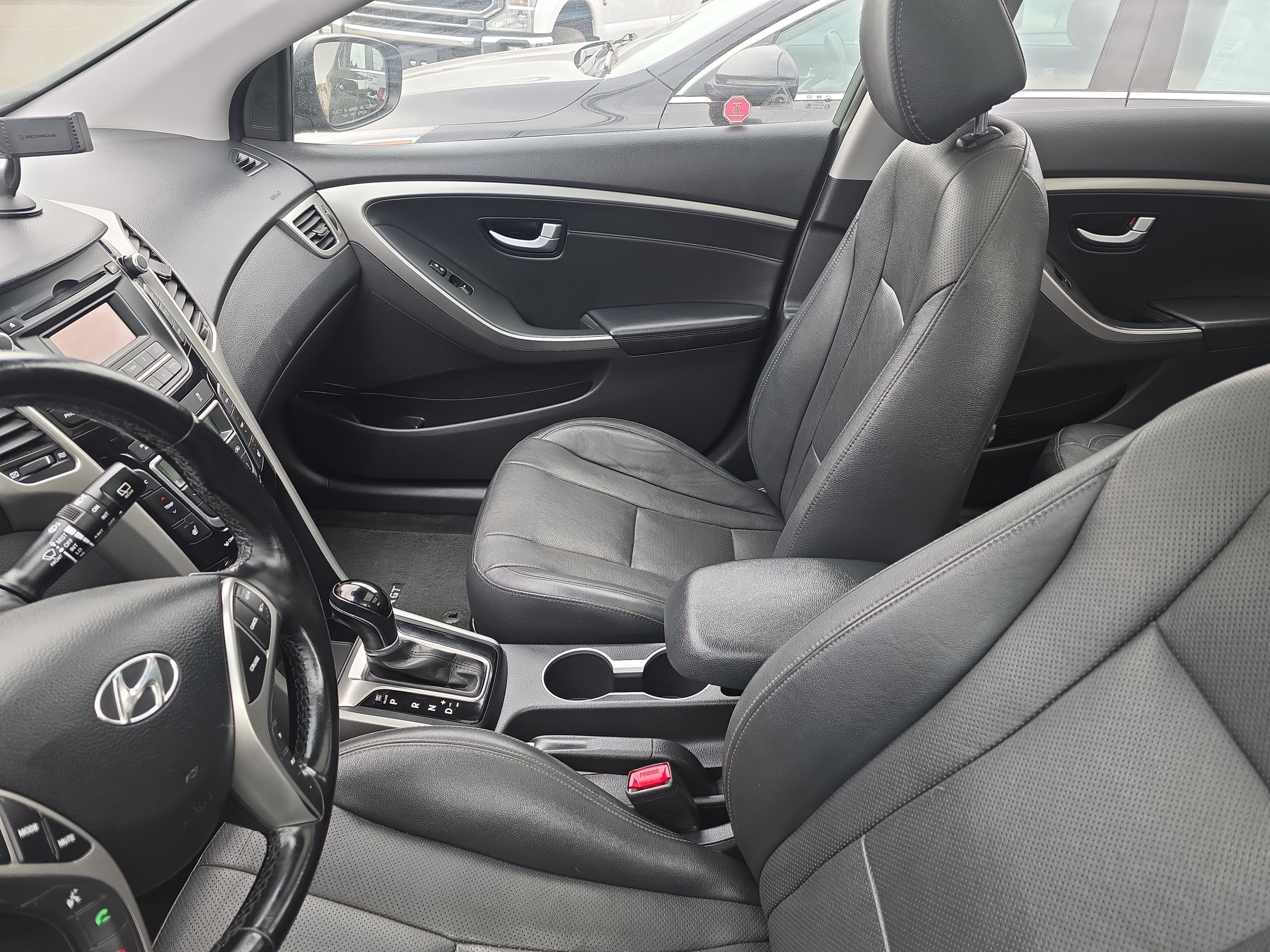 /automotionmotorsrvltd/2013-Hyundai-ElantraGT-829959505256231.jpg
