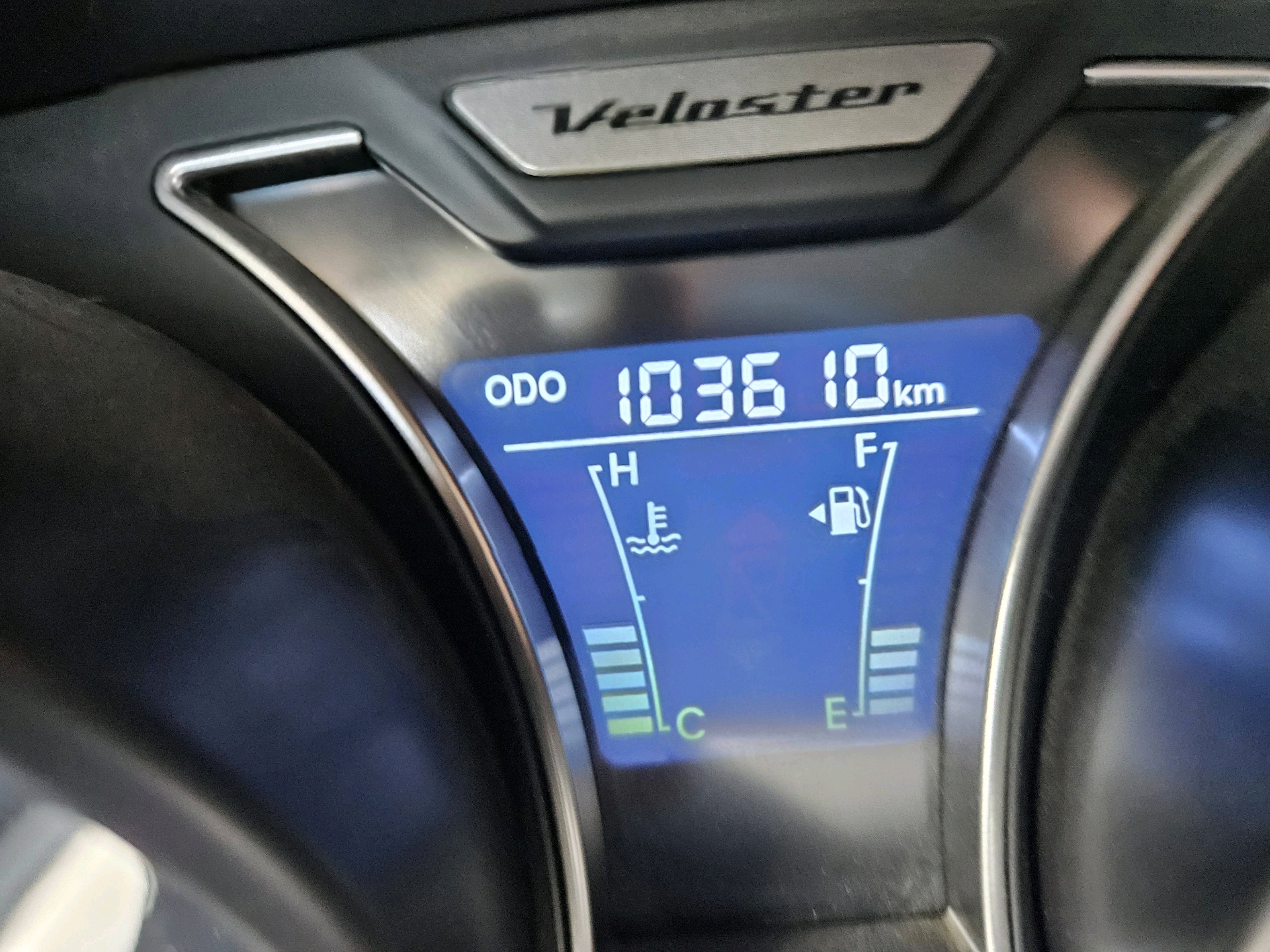 /automotionmotorsrvltd/2013-Hyundai-Veloster-6932193023719693.jpg