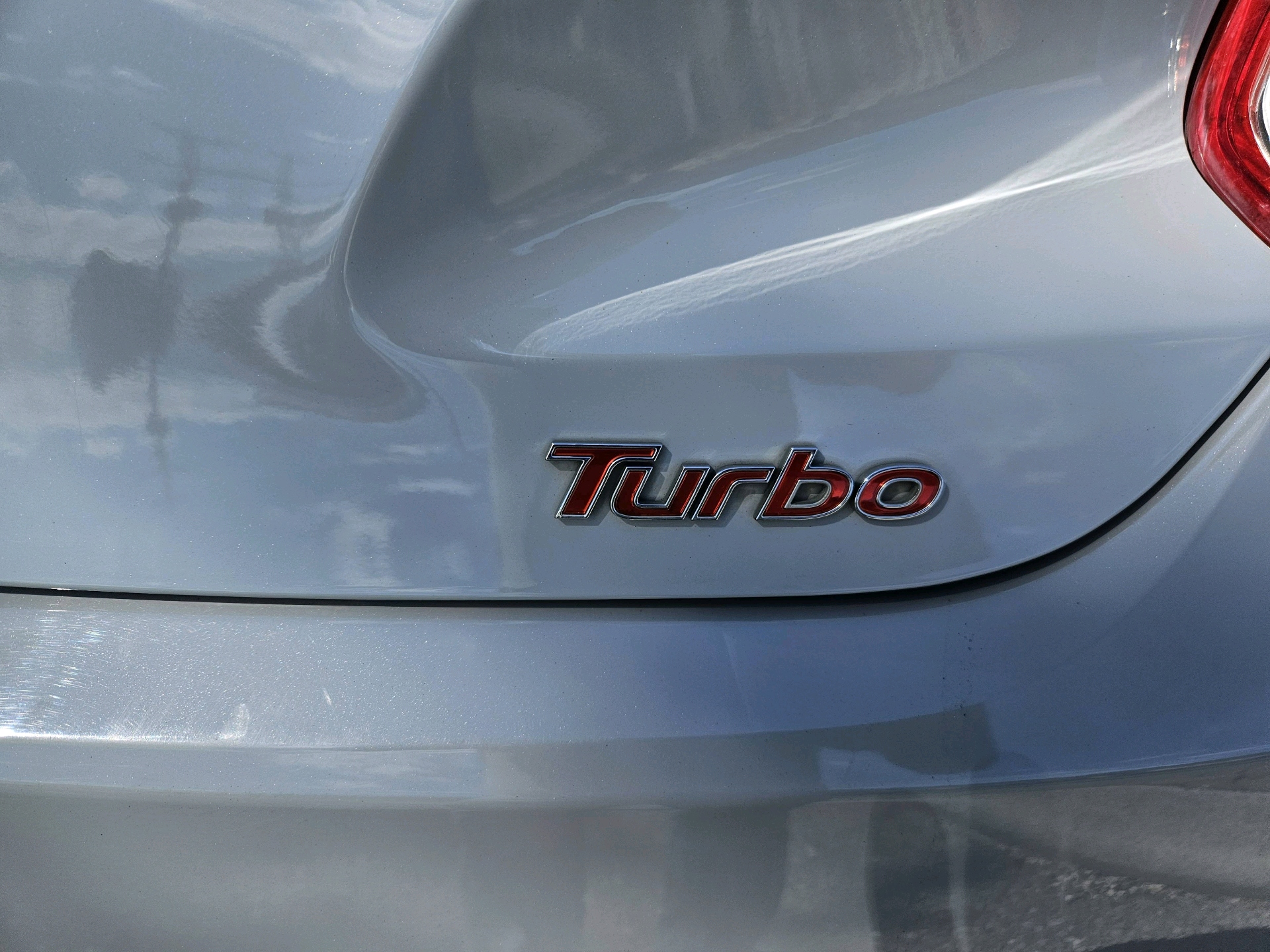 /automotionmotorsrvltd/2013-Hyundai-Veloster-9616453414800779.jpg
