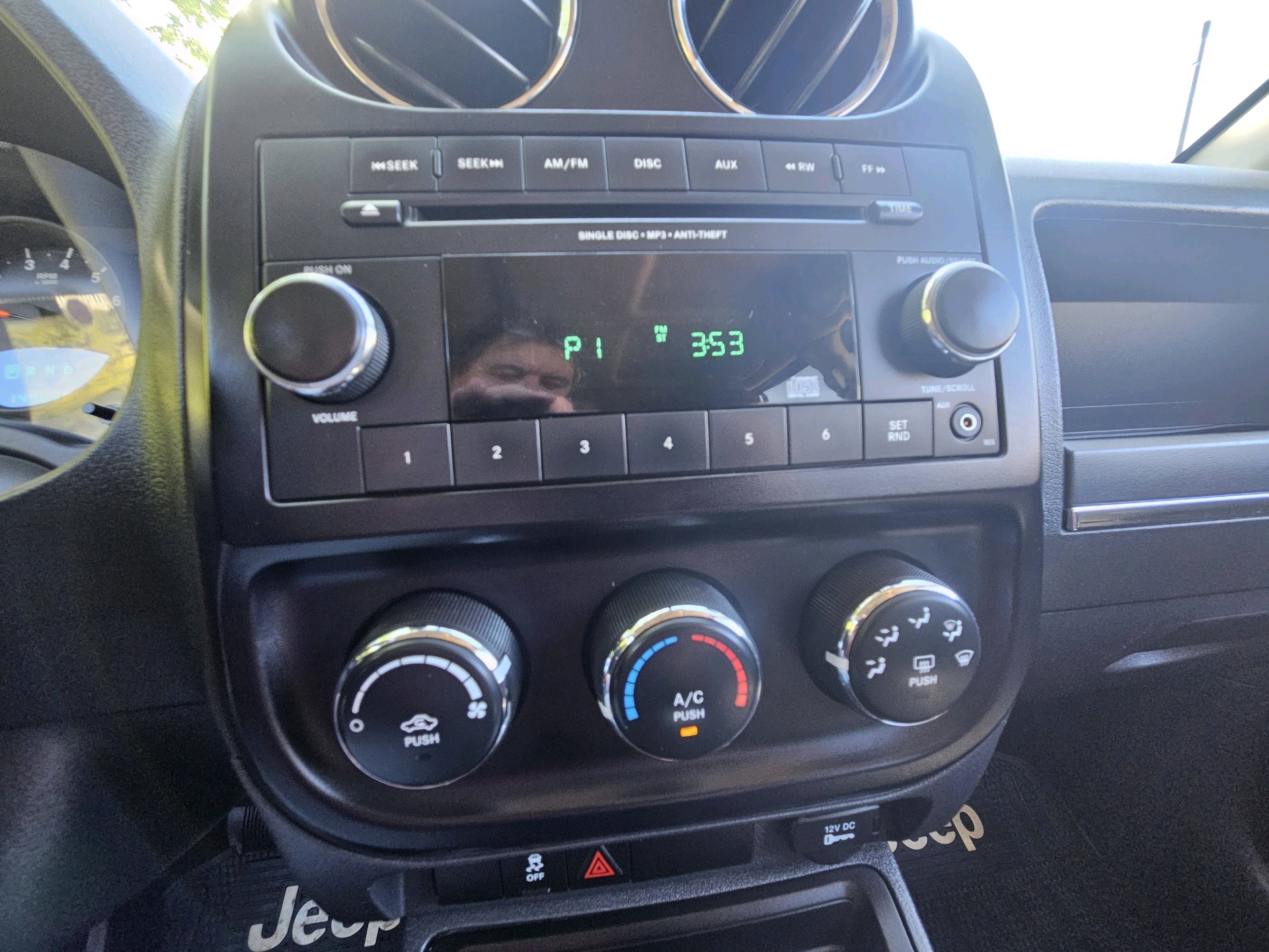 /automotionmotorsrvltd/2013-Jeep-Compass-19573206377210806.jpg