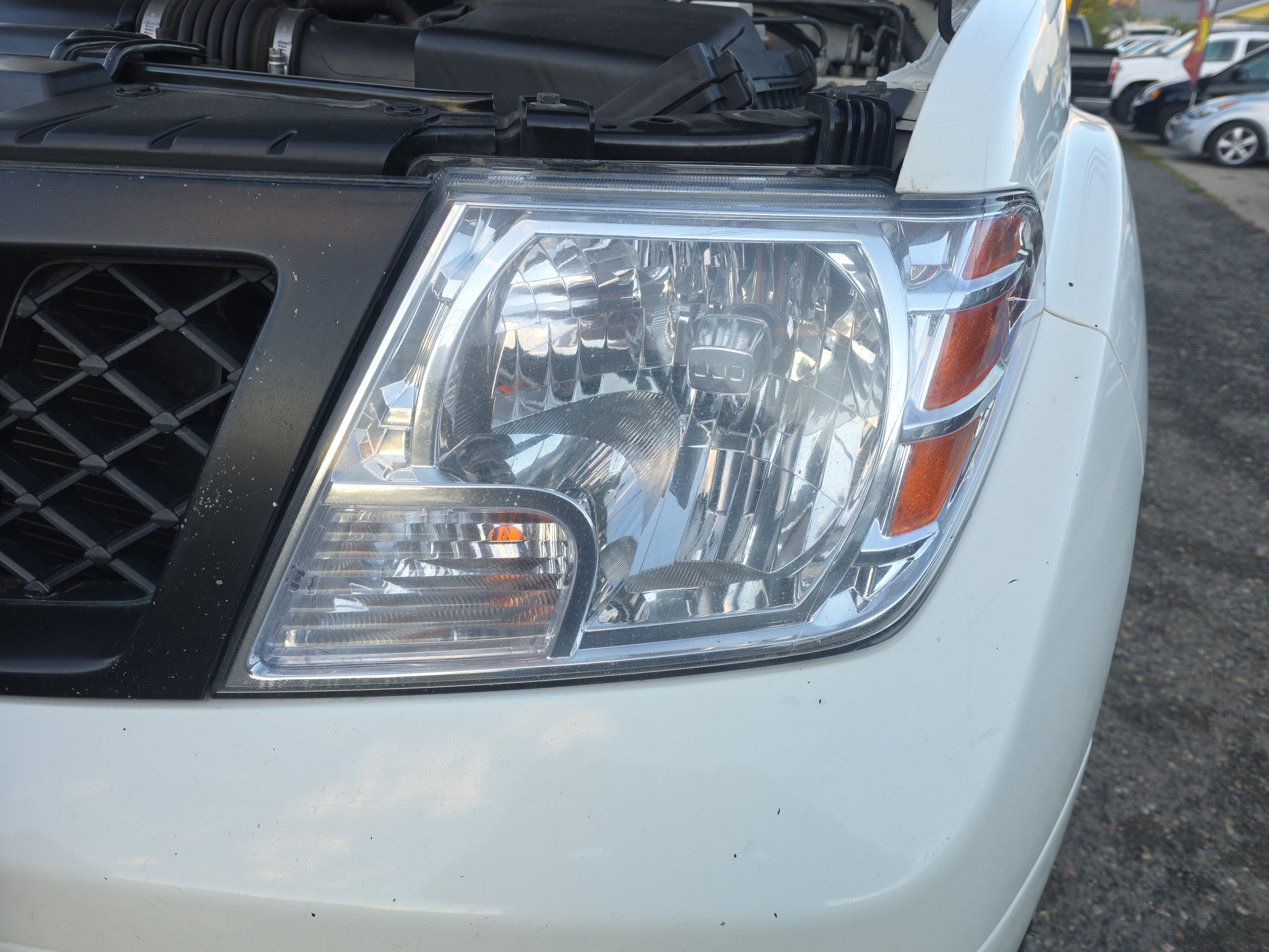 /automotionmotorsrvltd/2013-Nissan-Frontier-018013465055917166.jpg