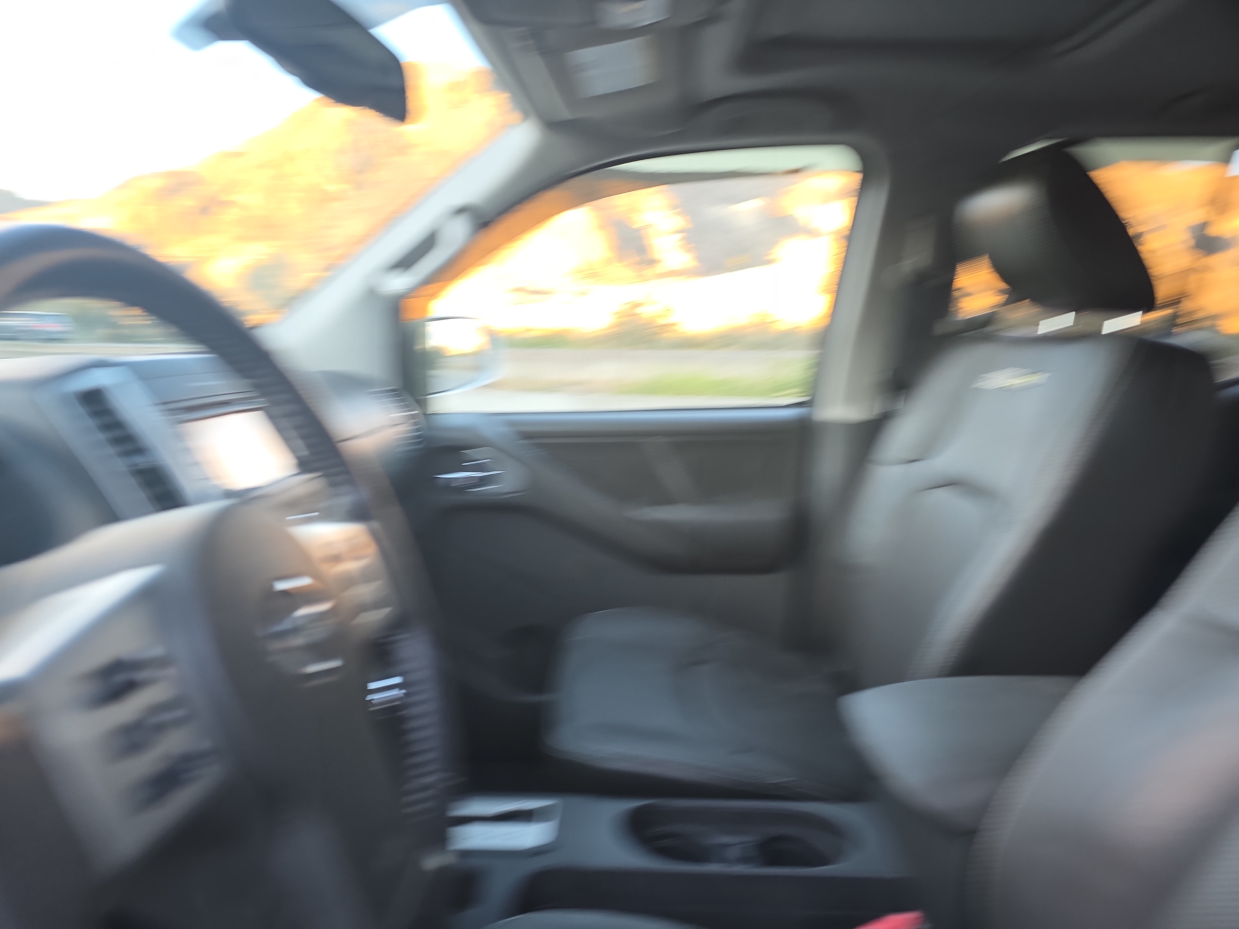 /automotionmotorsrvltd/2013-Nissan-Frontier-11767431450351507.jpg