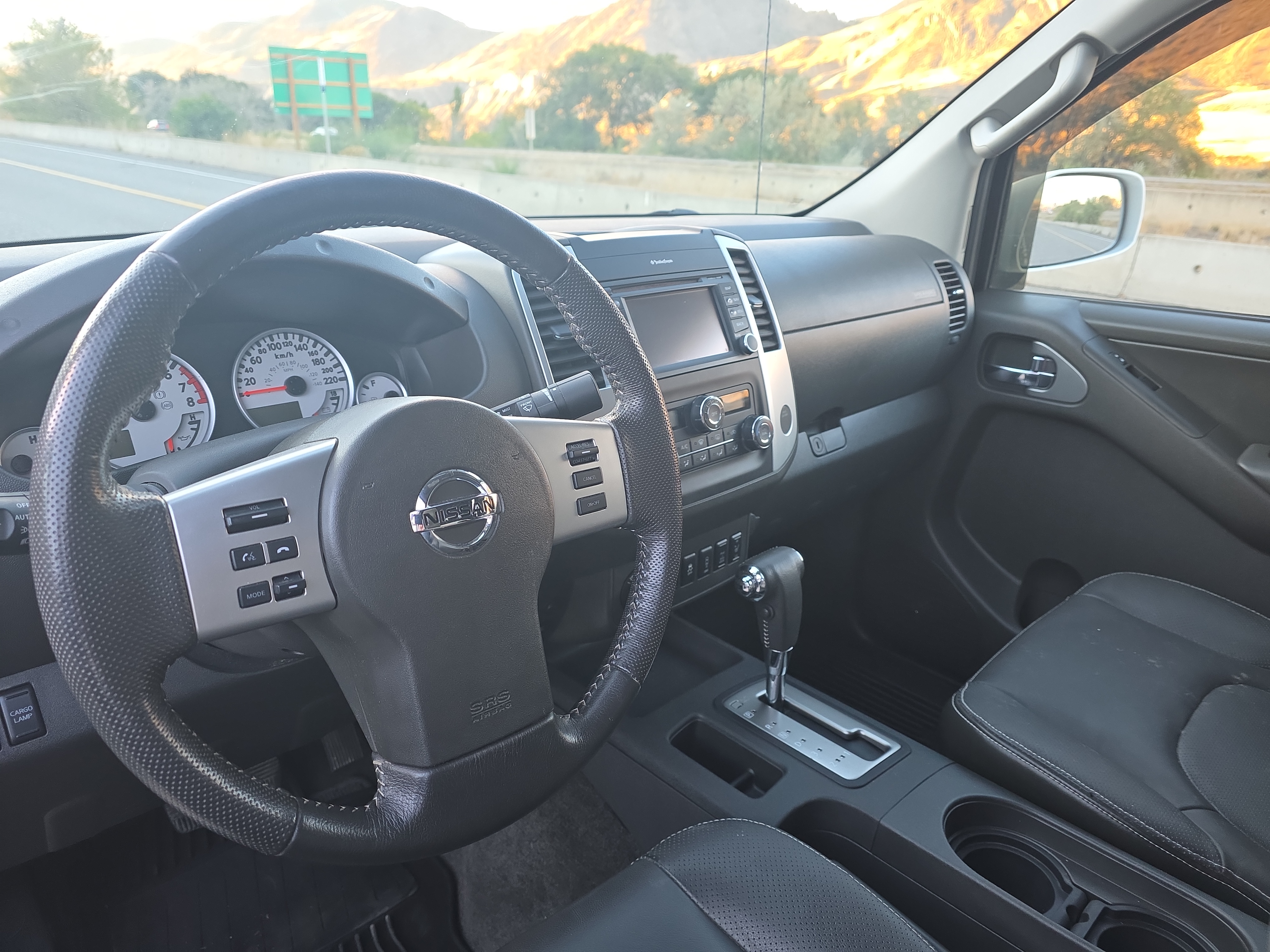 /automotionmotorsrvltd/2013-Nissan-Frontier-3227116752869996.jpg