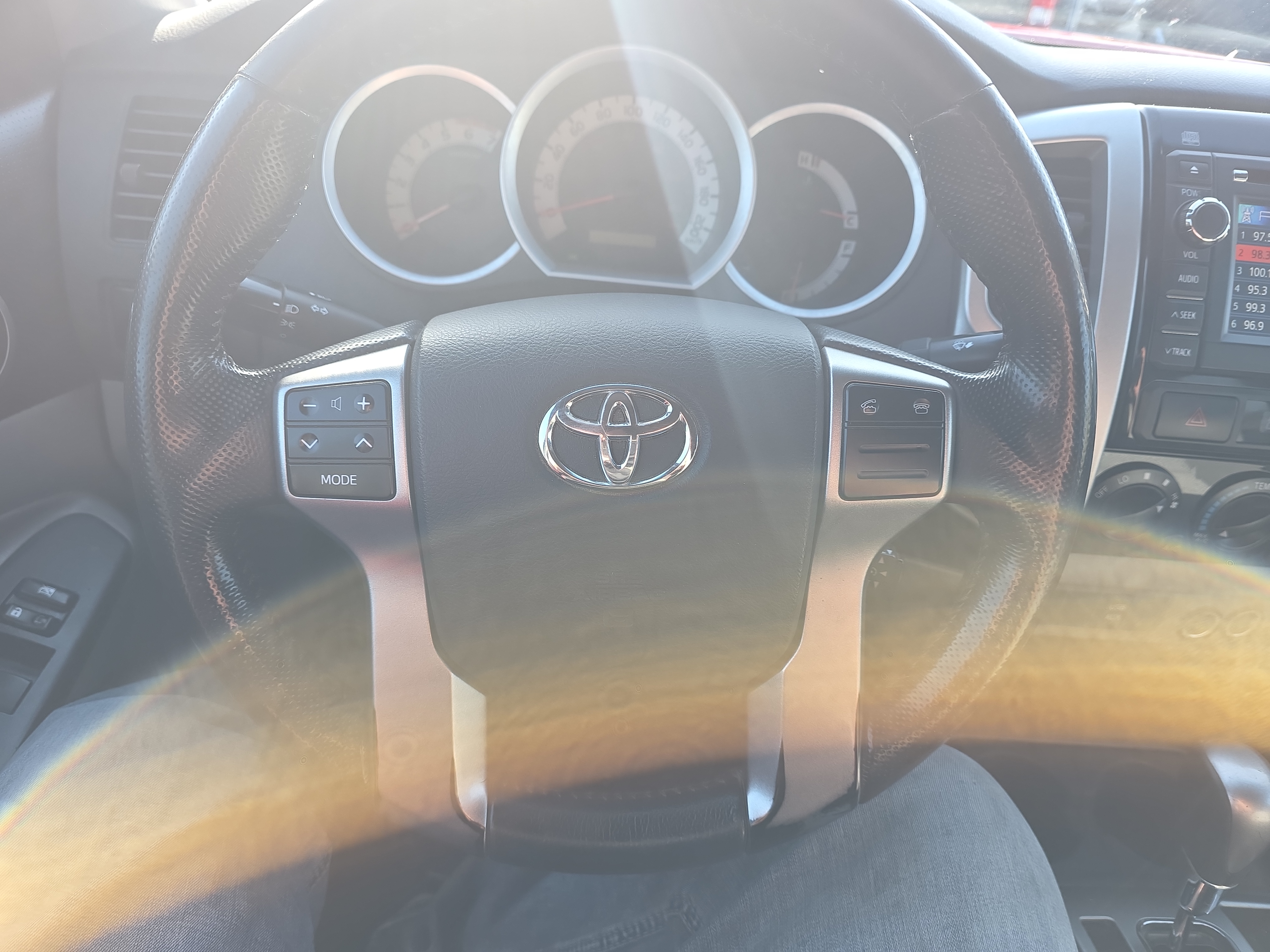 /automotionmotorsrvltd/2013-Toyota-Tacoma-3441652814908909.jpg
