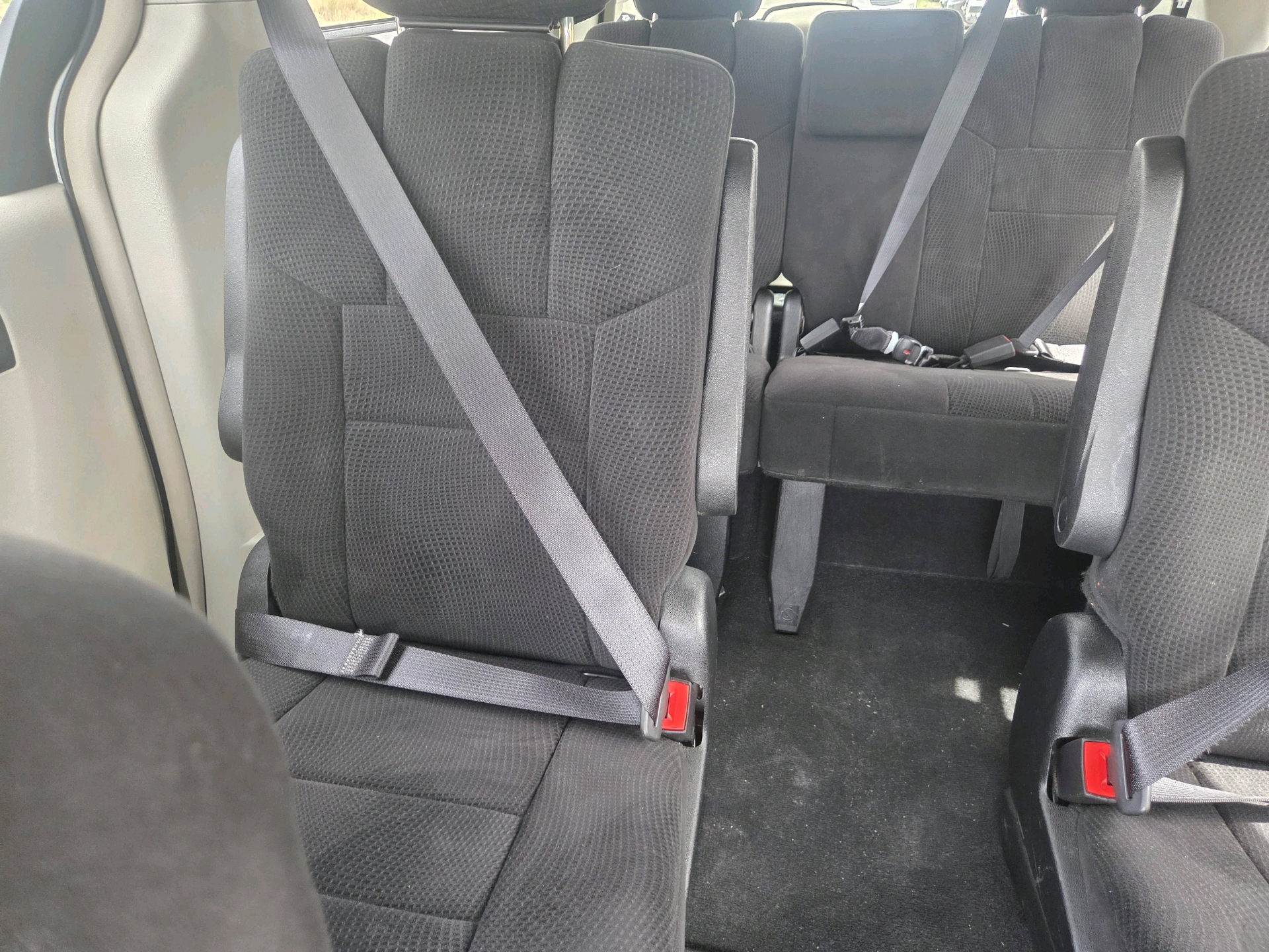/automotionmotorsrvltd/2014-Chrysler-Town&-3859062383839873.jpg