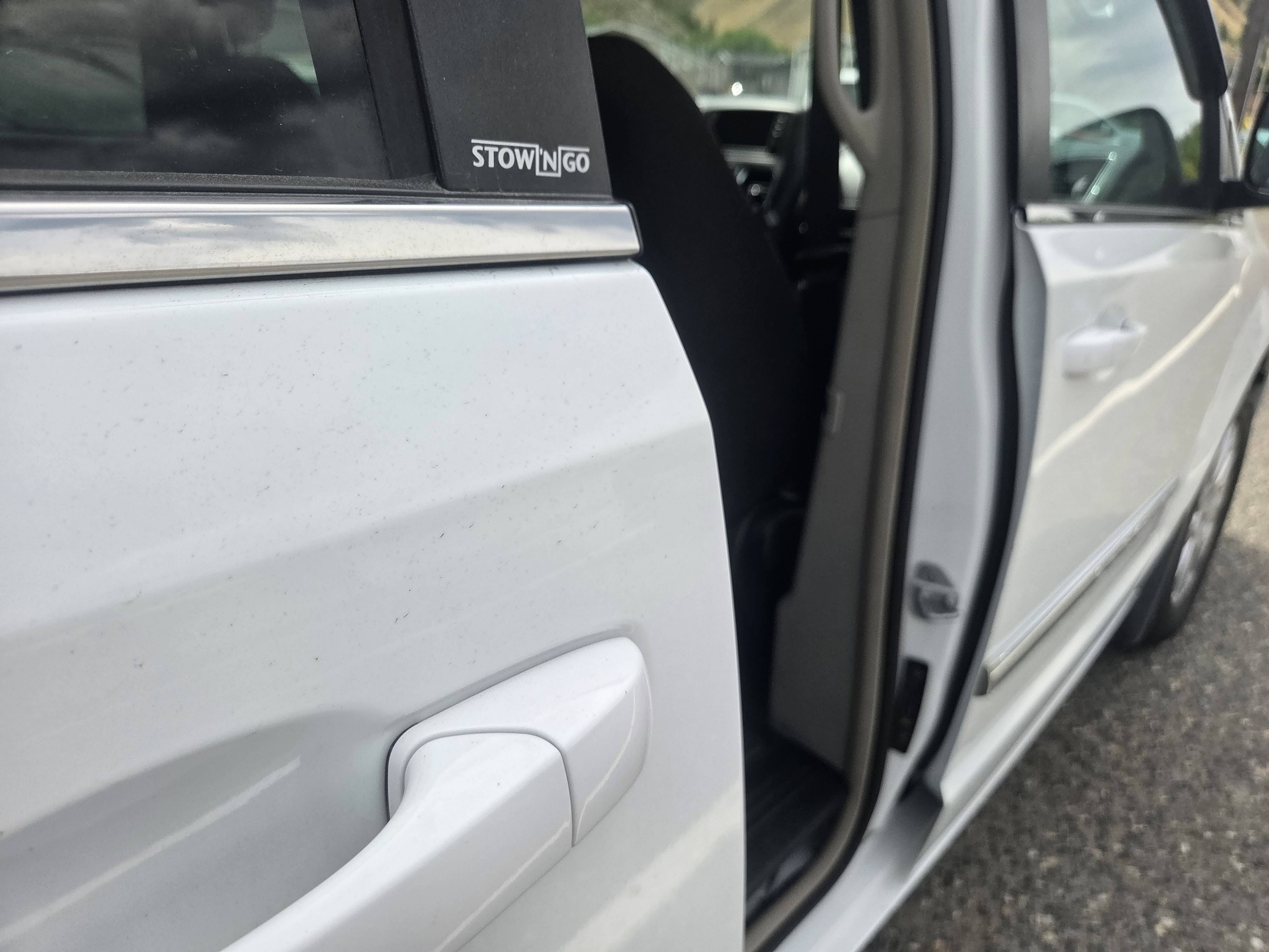 /automotionmotorsrvltd/2014-Chrysler-Town&-7521997490665262.jpg