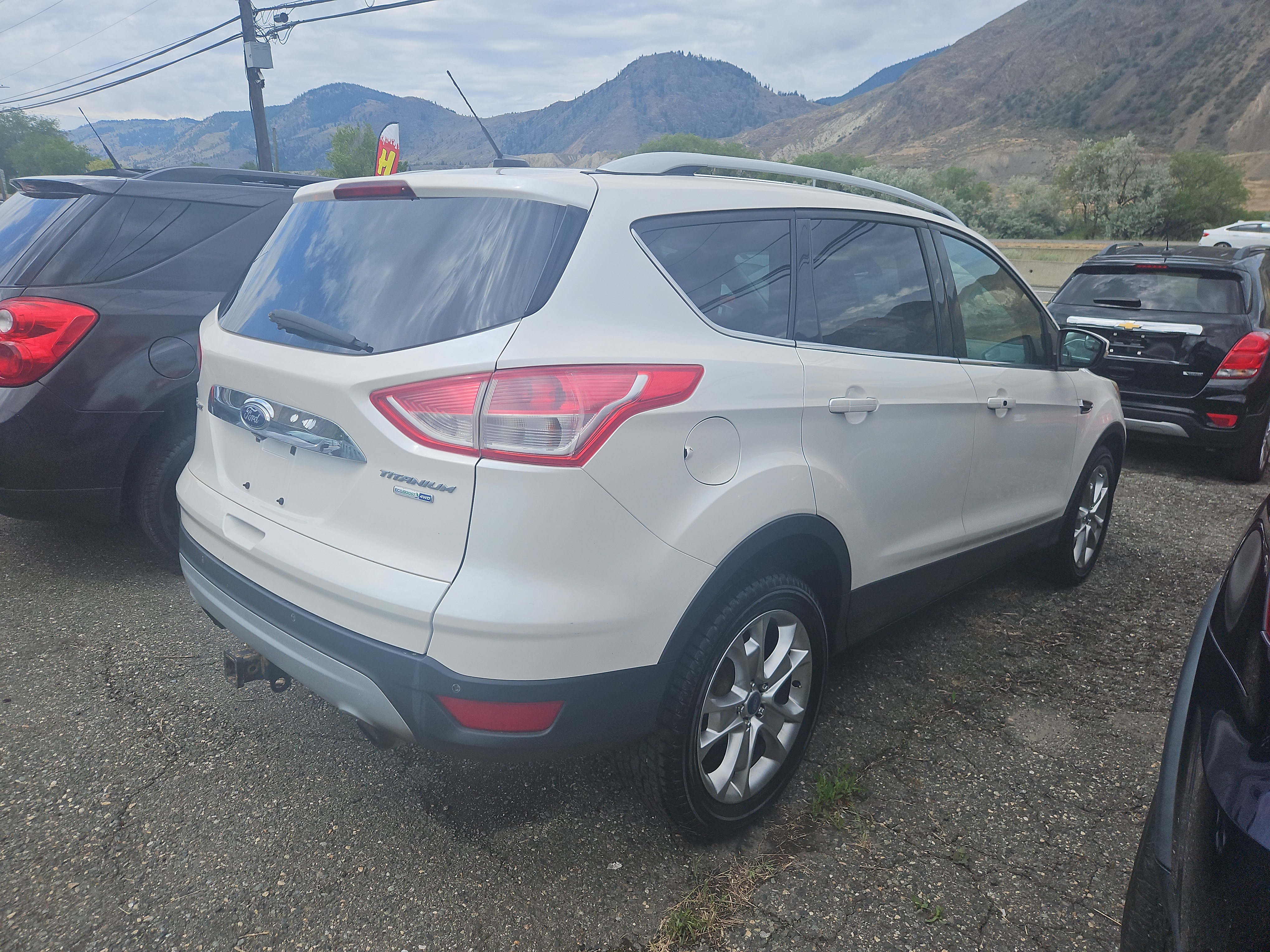 /automotionmotorsrvltd/2014-Ford-Escape-42946474066530893.jpg