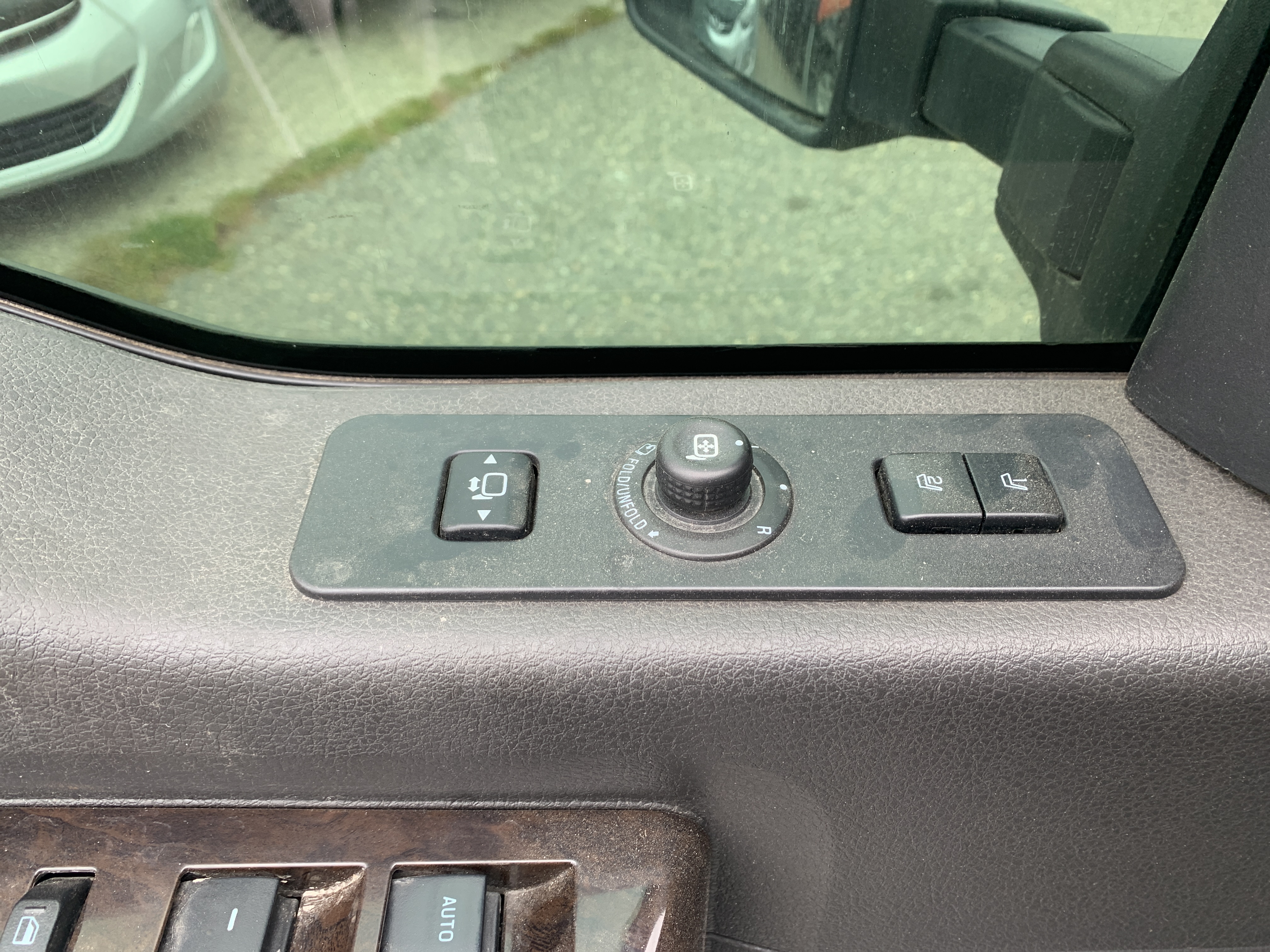 /automotionmotorsrvltd/2014-Ford-SuperDuty-10081072235387278.jpg