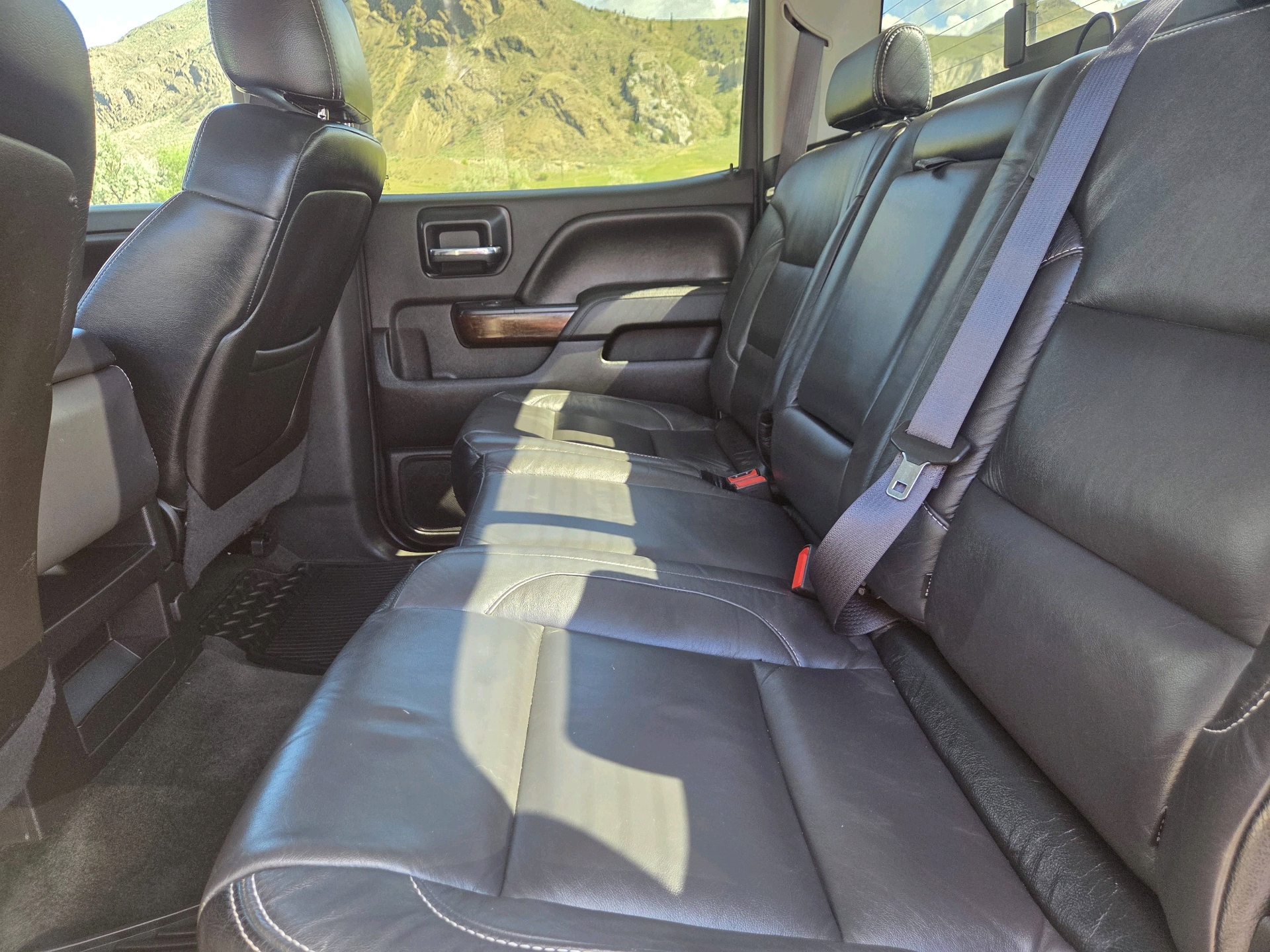 /automotionmotorsrvltd/2014-GMC-Sierra1500-7990010310637075.jpg