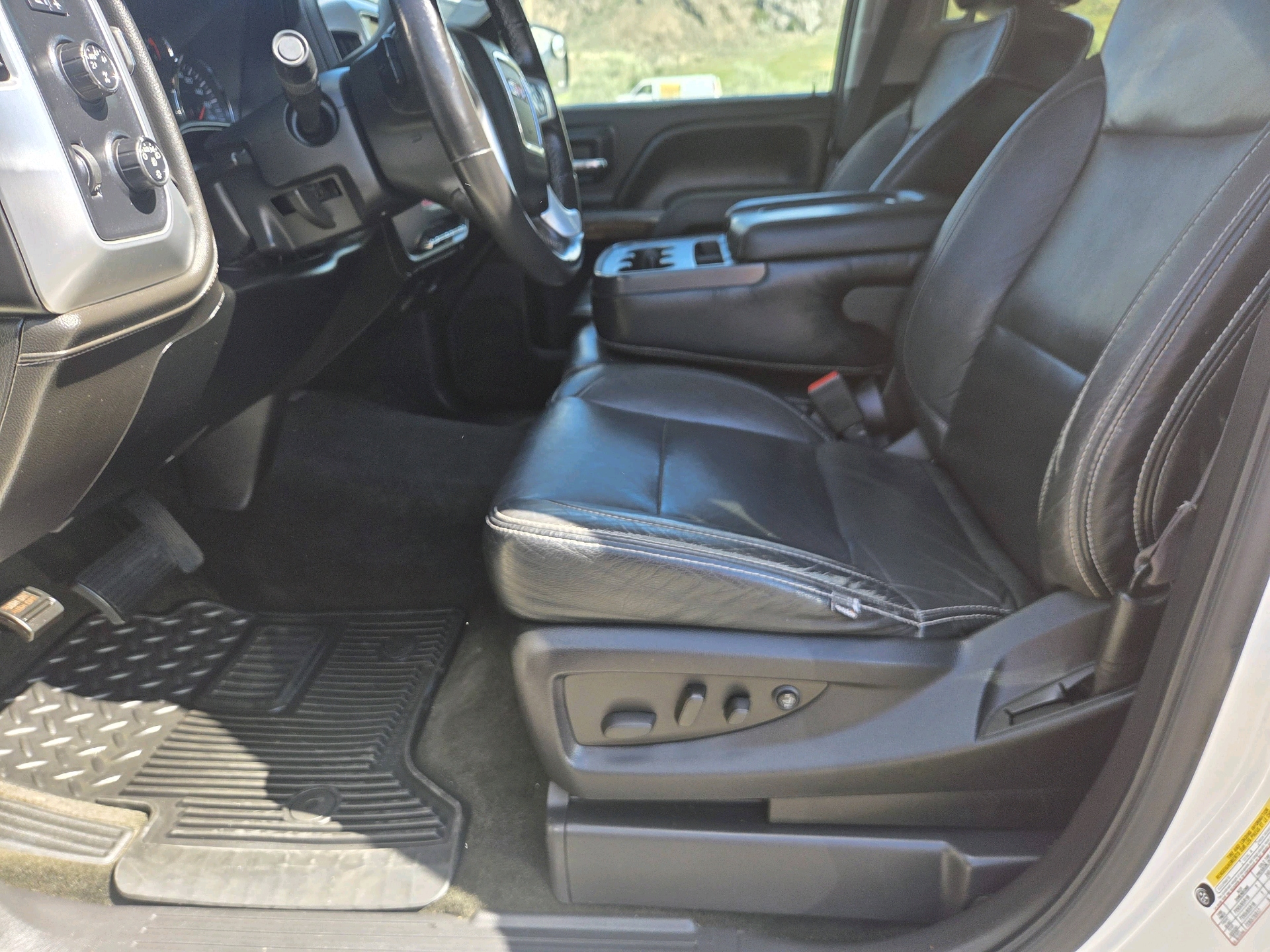 /automotionmotorsrvltd/2014-GMC-Sierra1500-8290874707550238.jpg