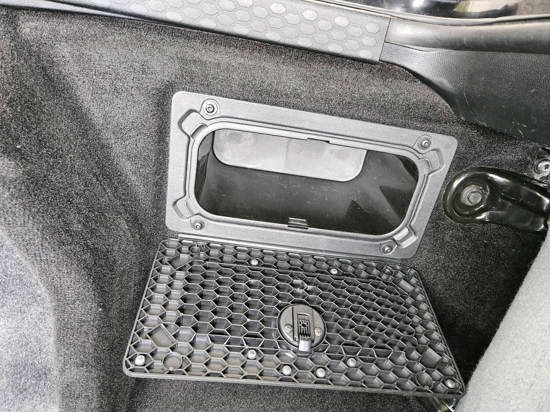 /automotionmotorsrvltd/2014-Ram-1500-05463318365608272.jpg