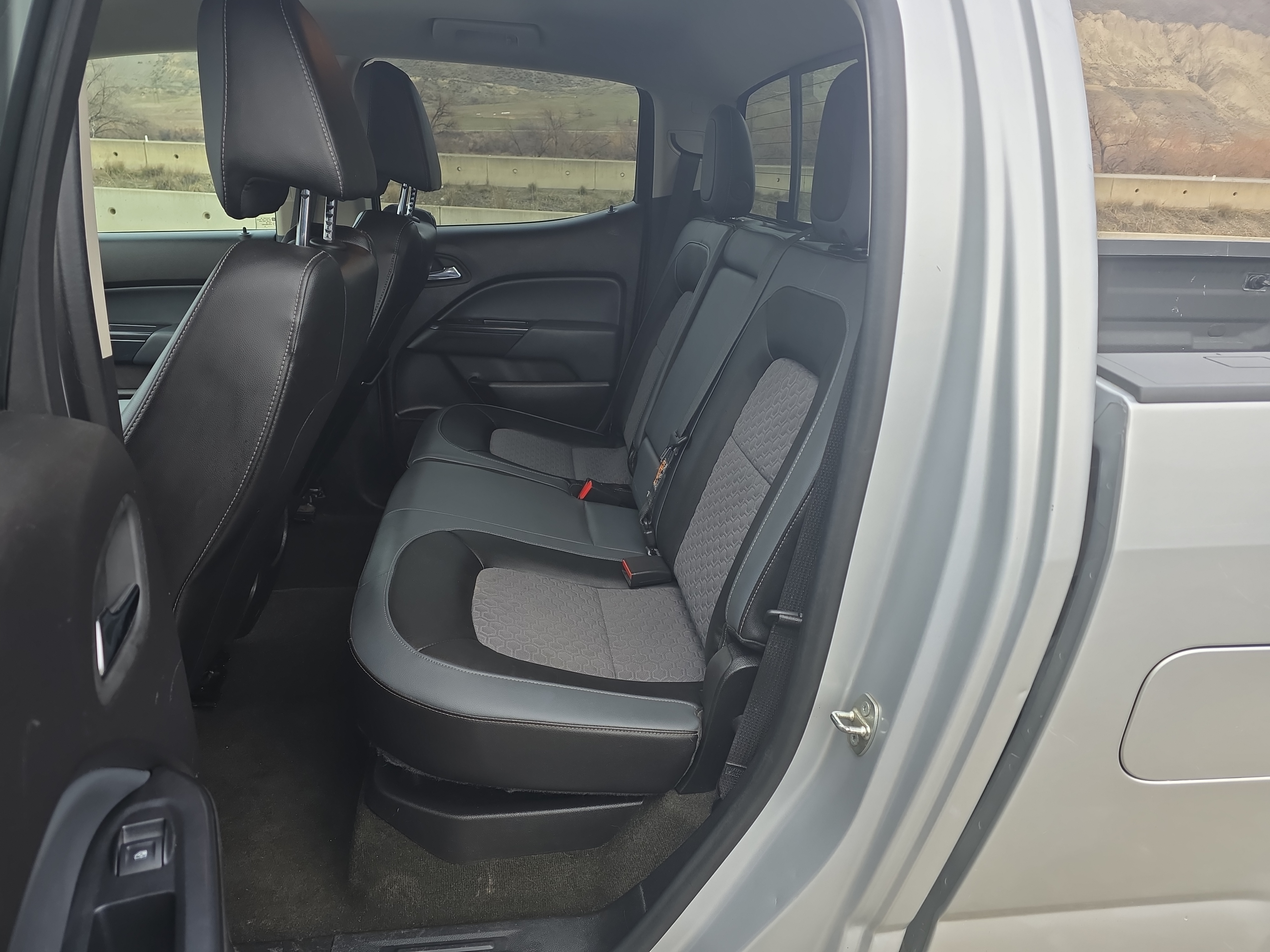 /automotionmotorsrvltd/2015-Chevrolet-Colorado-9010055295341717.jpg