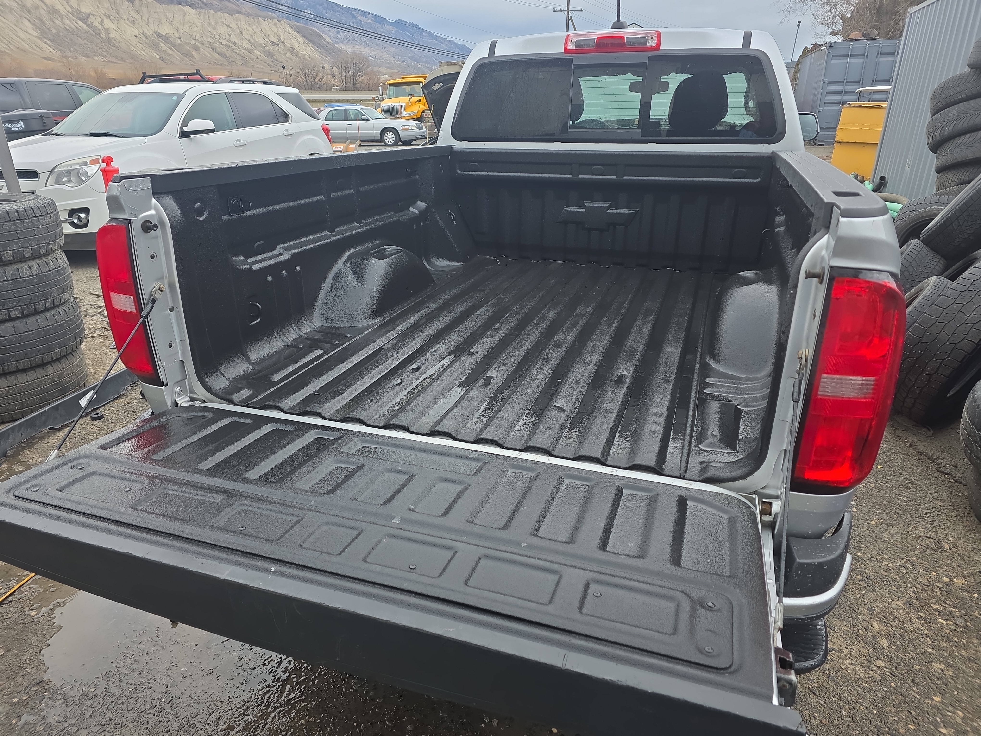 /automotionmotorsrvltd/2015-Chevrolet-Colorado-9055353248287201.jpg