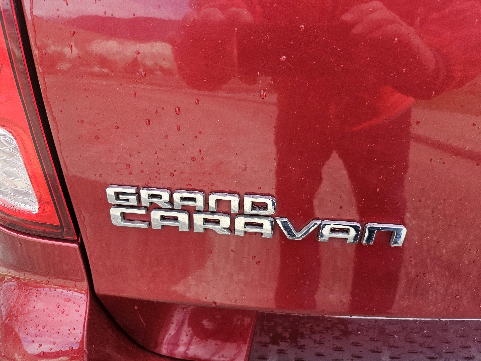 /automotionmotorsrvltd/2015-Dodge-GrandCaravan-939736807291375.jpg
