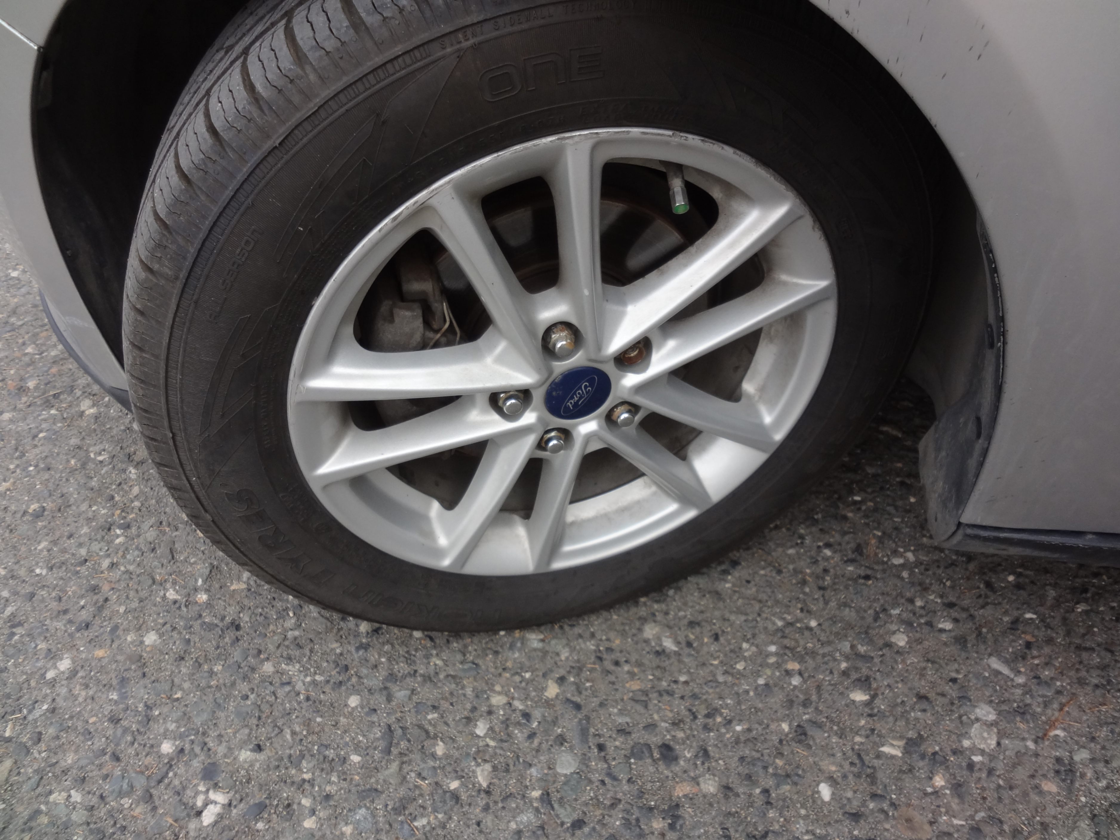 /automotionmotorsrvltd/2015-Ford-Focus-10677549960847377.jpg