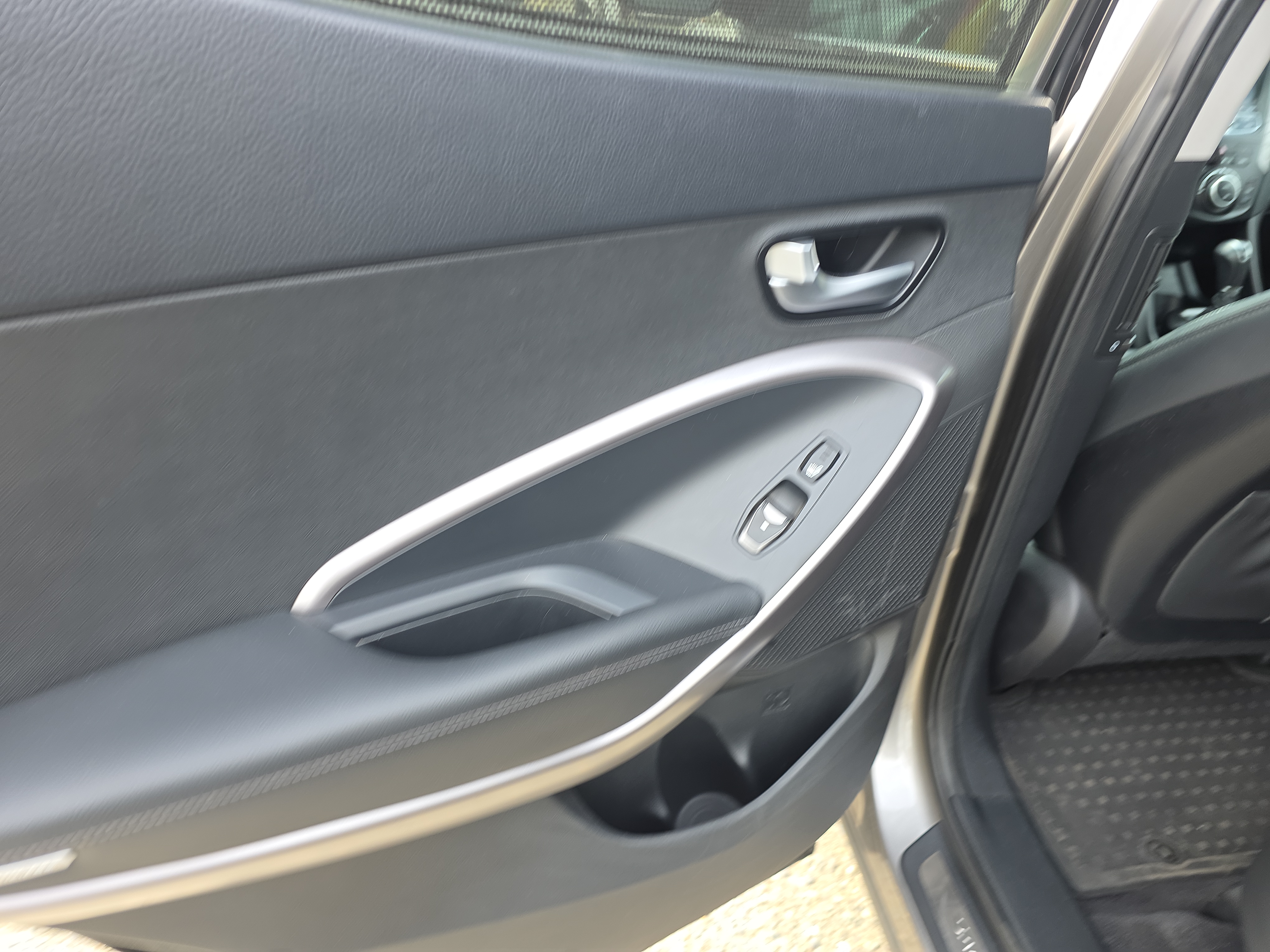 /automotionmotorsrvltd/2015-Hyundai-SantaFe-5363990256344879.jpg
