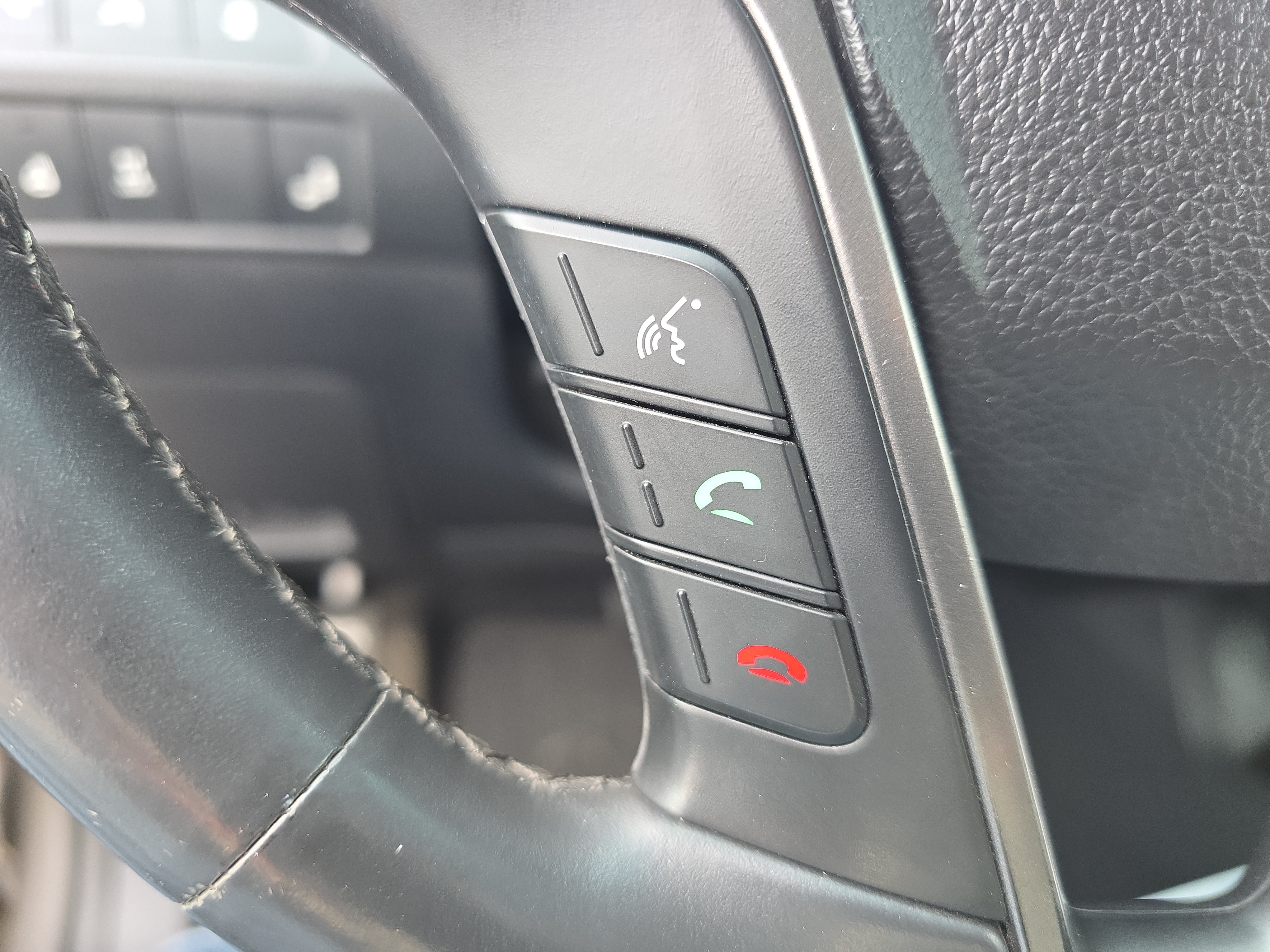 /automotionmotorsrvltd/2015-Hyundai-SantaFe-8874234626179014.jpg