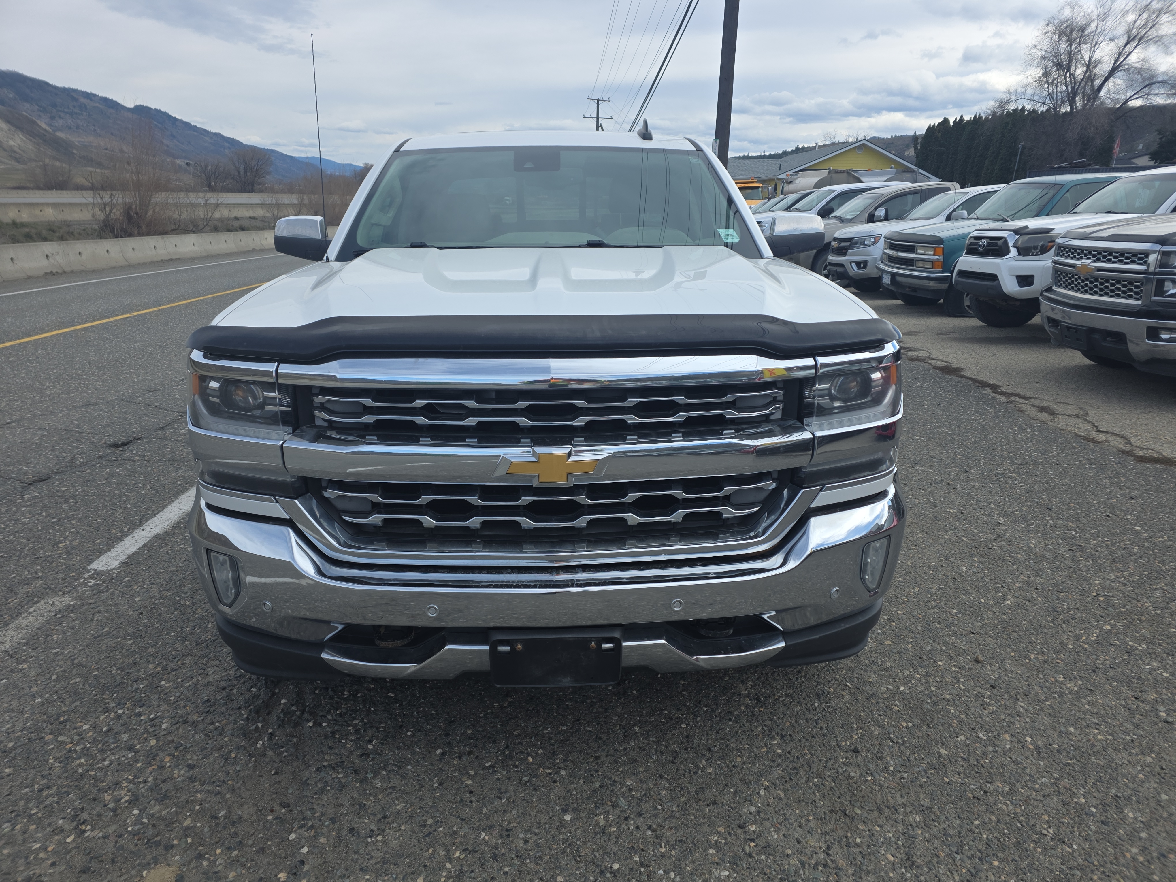 /automotionmotorsrvltd/2016-Chevrolet-Silverado1500-029314077924141424.jpg
