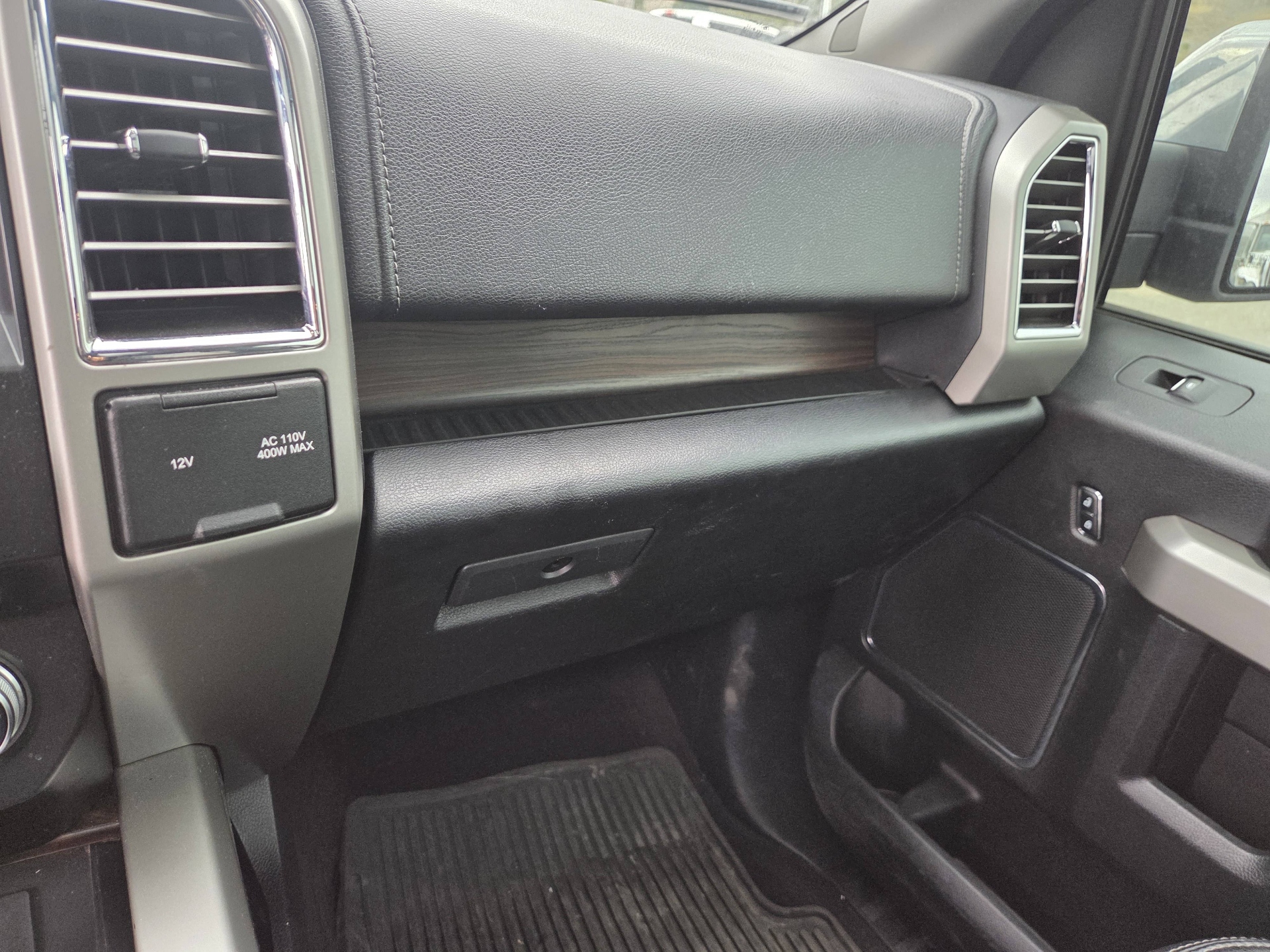/automotionmotorsrvltd/2016-Ford-F-150-2313903326694724.jpg