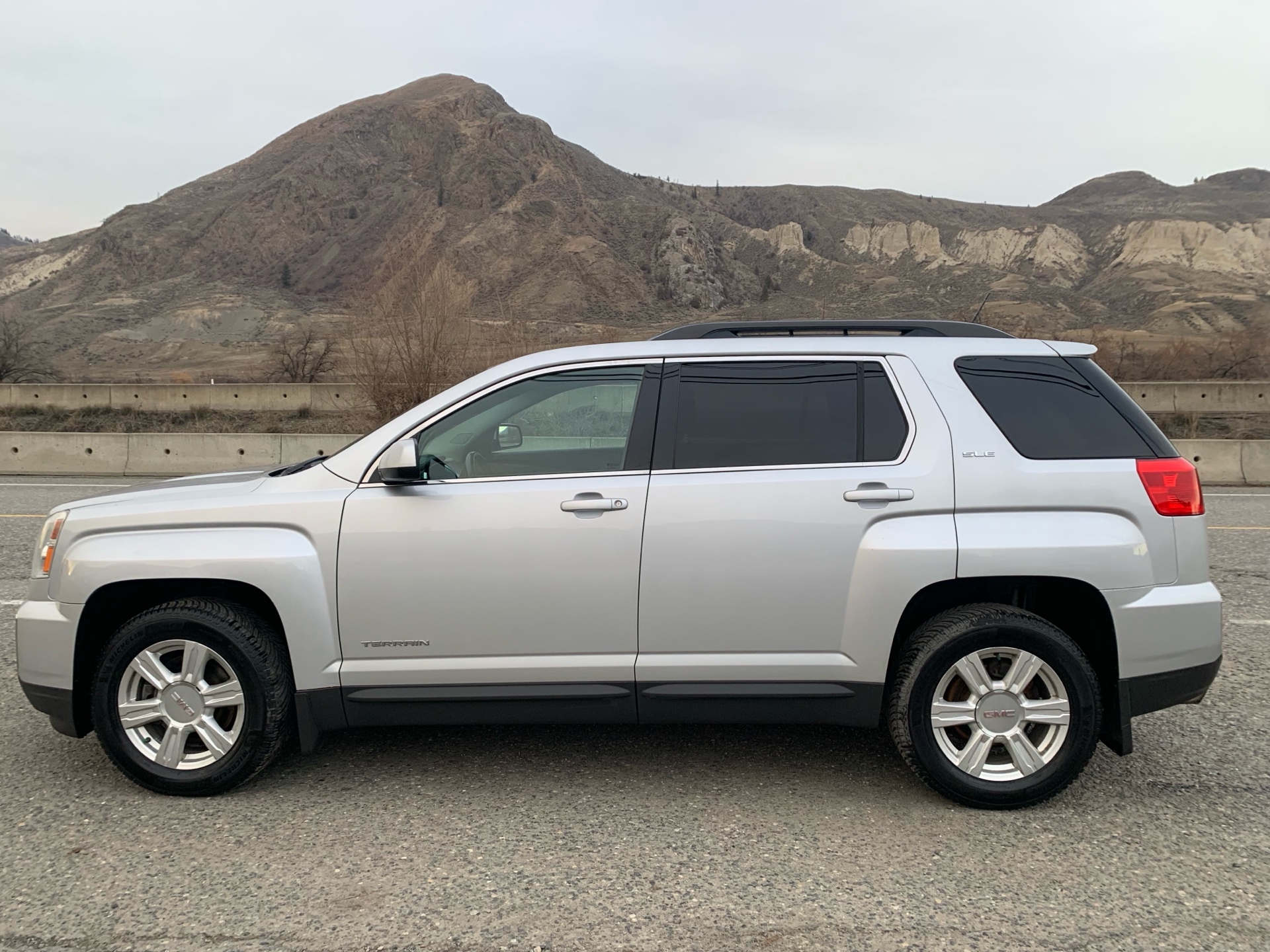 /automotionmotorsrvltd/2016-GMC-Terrain-2707116799402354.jpg