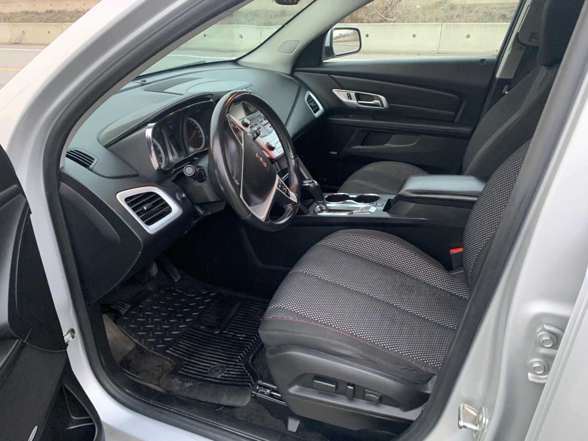 /automotionmotorsrvltd/2016-GMC-Terrain-41961363375787375.jpg