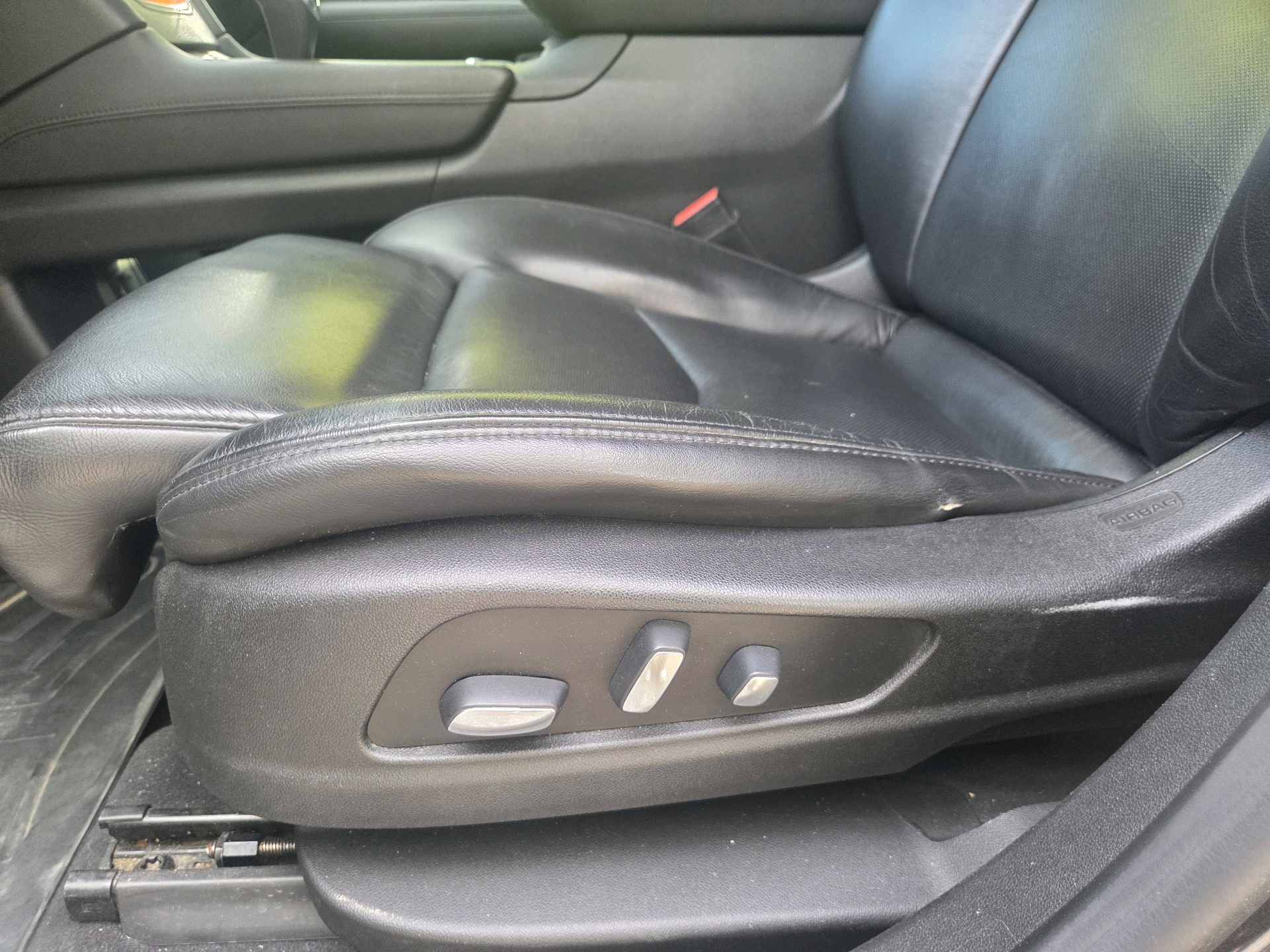 /automotionmotorsrvltd/2017-Cadillac-XT5-13590543527086152.jpg