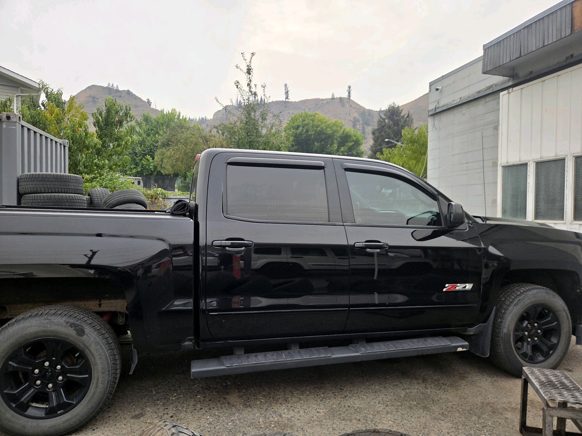 /automotionmotorsrvltd/2017-Chevrolet-Silverado1500-7791695021048606.jpg