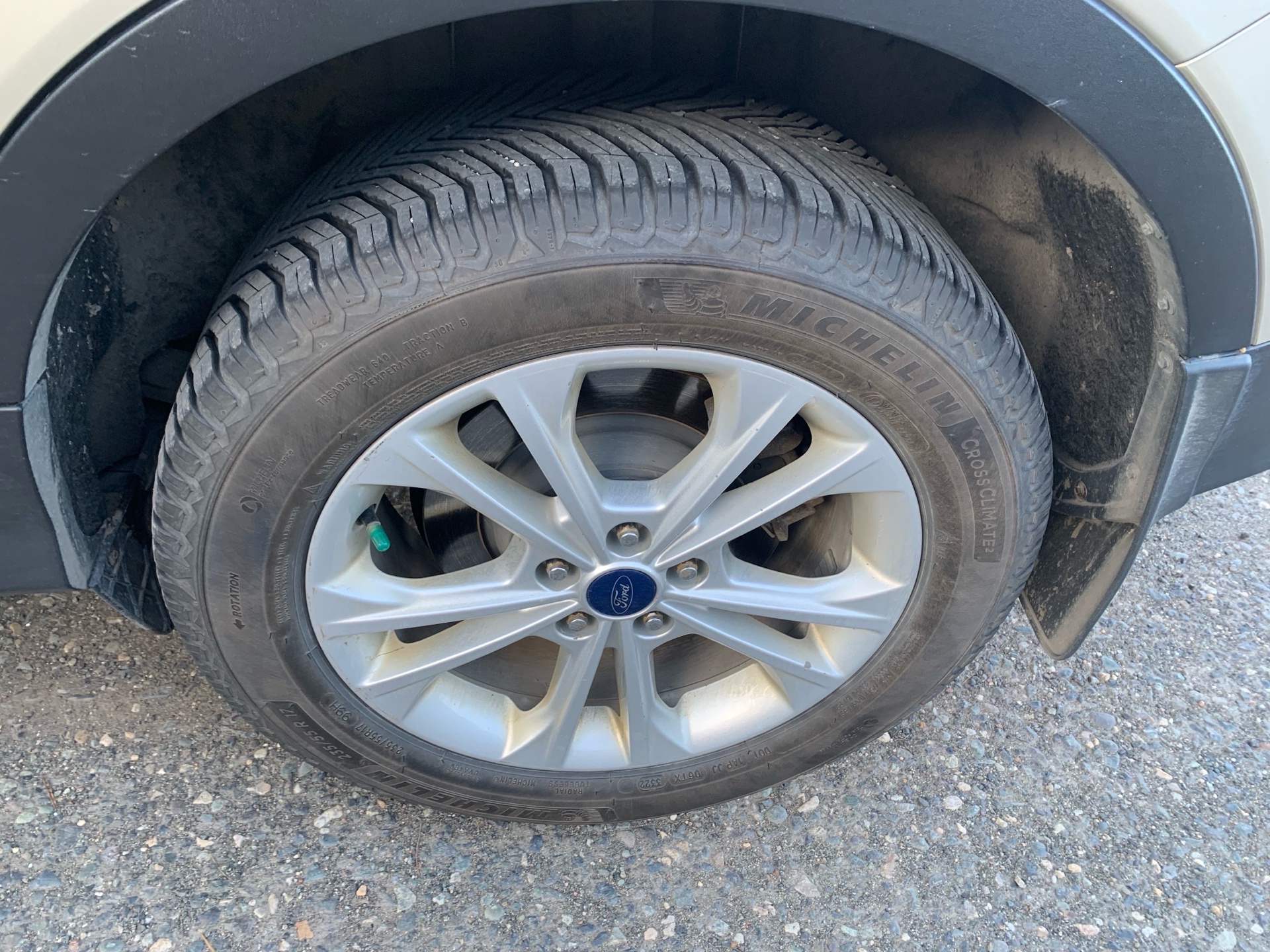 /automotionmotorsrvltd/2017-Ford-Escape-38761011766198794.jpg