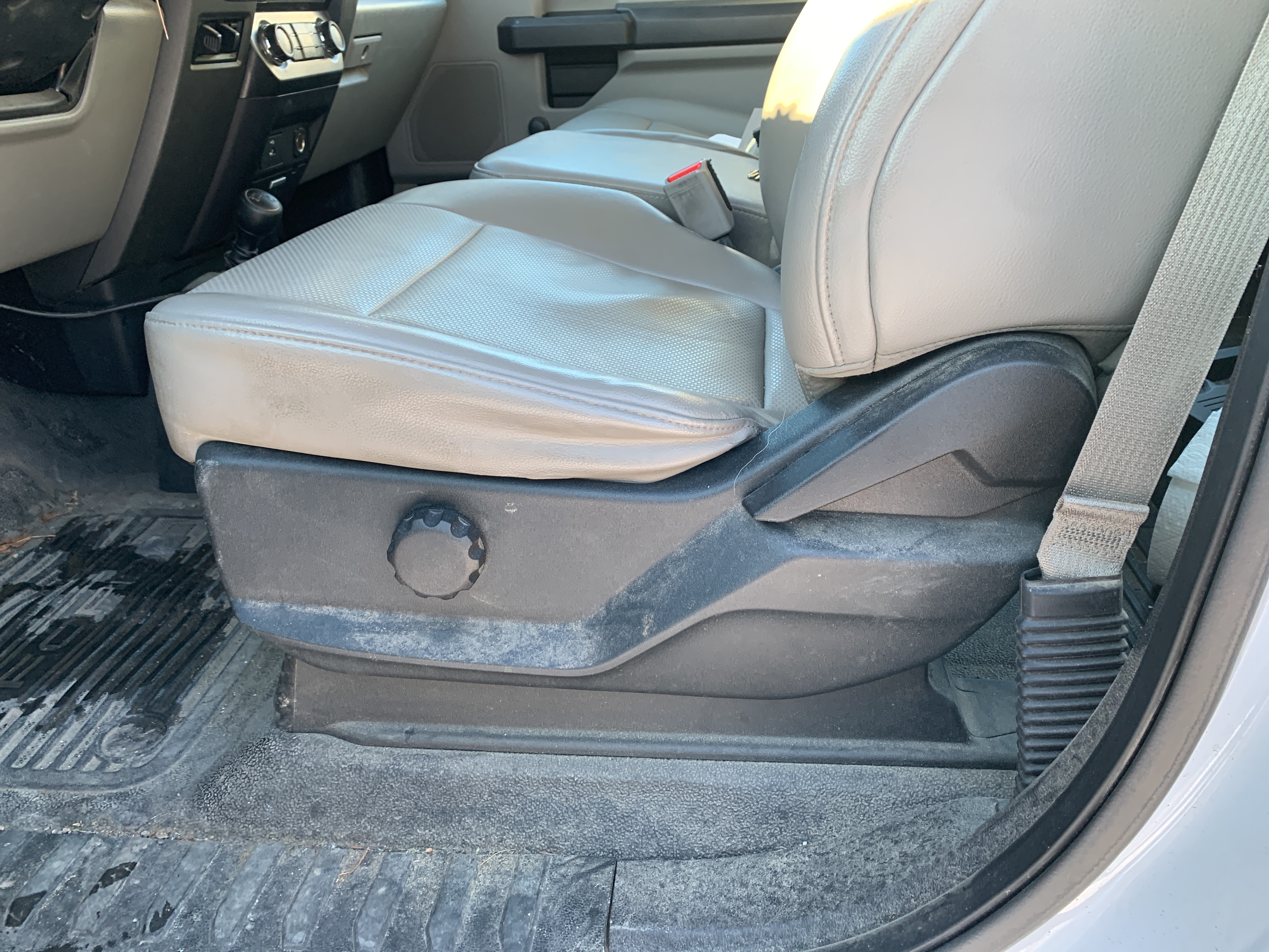 /automotionmotorsrvltd/2017-Ford-SuperDuty-03168742507183153.jpg