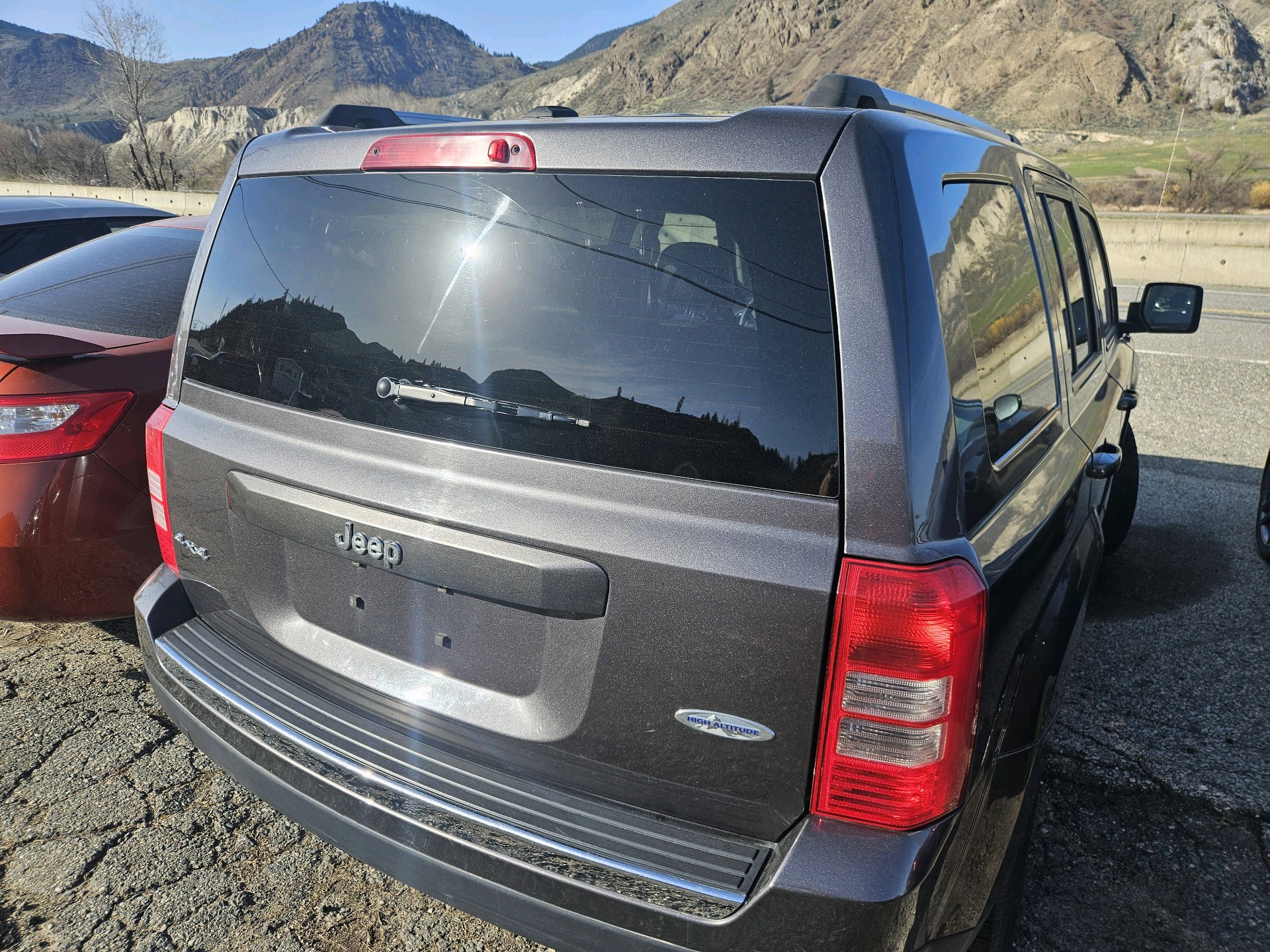 /automotionmotorsrvltd/2017-Jeep-Patriot-018806930180811143.jpg