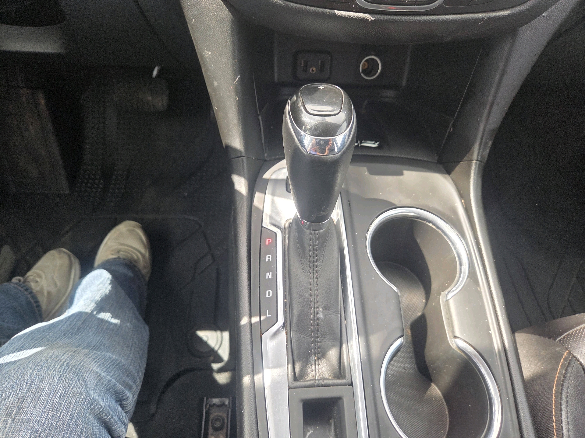 /automotionmotorsrvltd/2018-Chevrolet-Equinox-8286994856080028.jpg