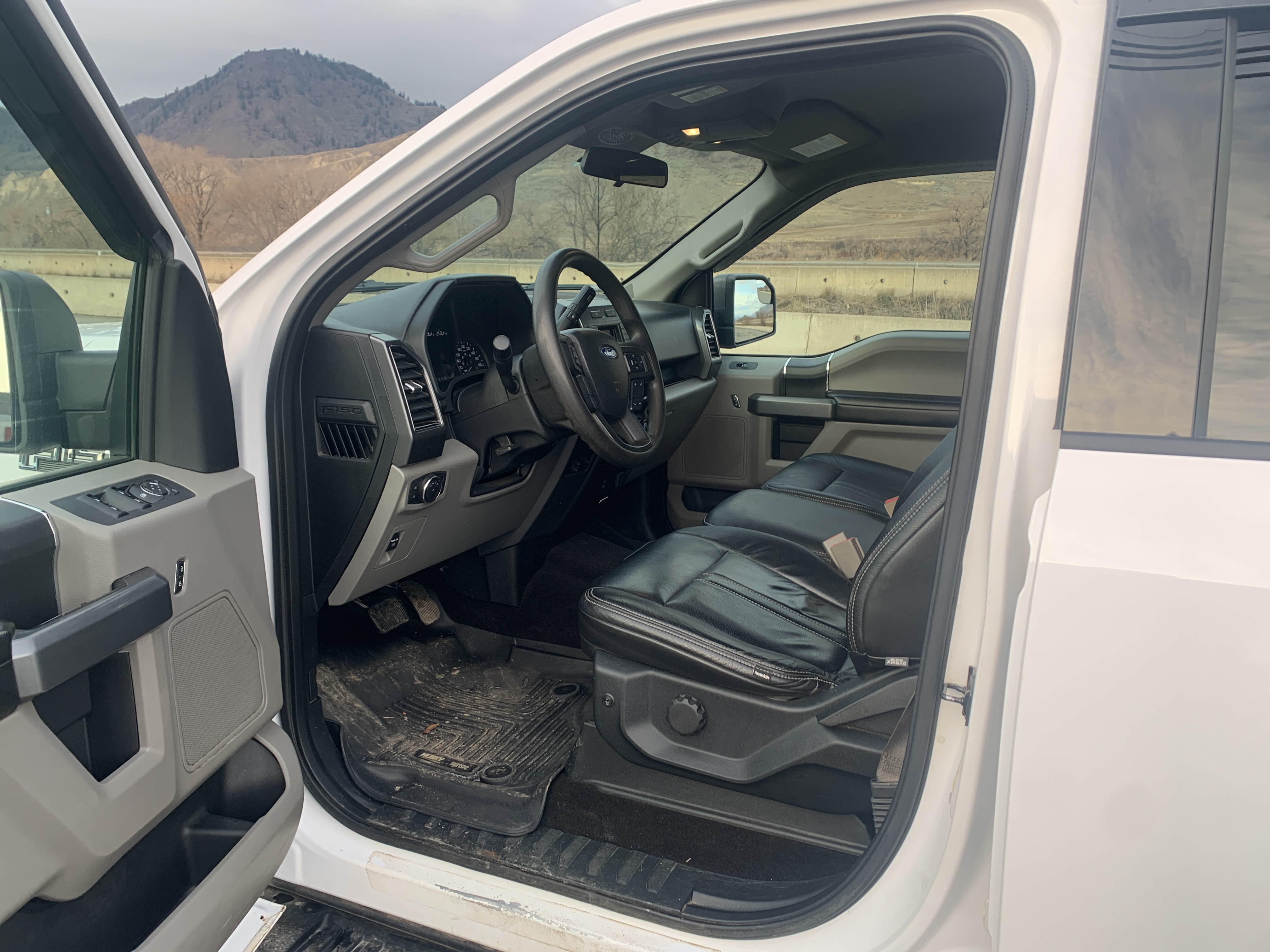 /automotionmotorsrvltd/2018-Ford-F-150-5044705837955288.jpg