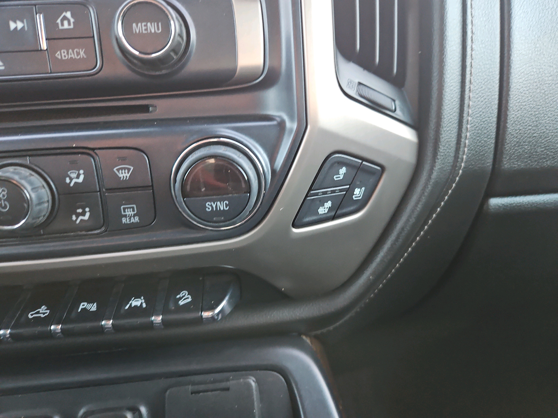 /automotionmotorsrvltd/2018-GMC-Sierra1500-399886218367445.jpg