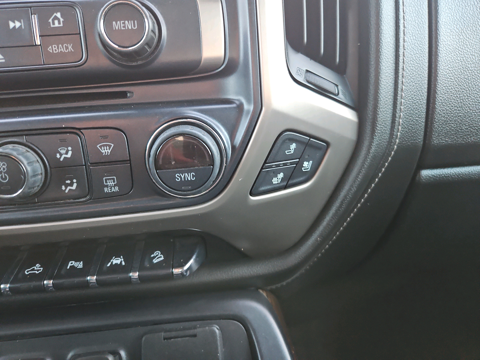 /automotionmotorsrvltd/2018-GMC-Sierra1500-7543530382328092.jpg