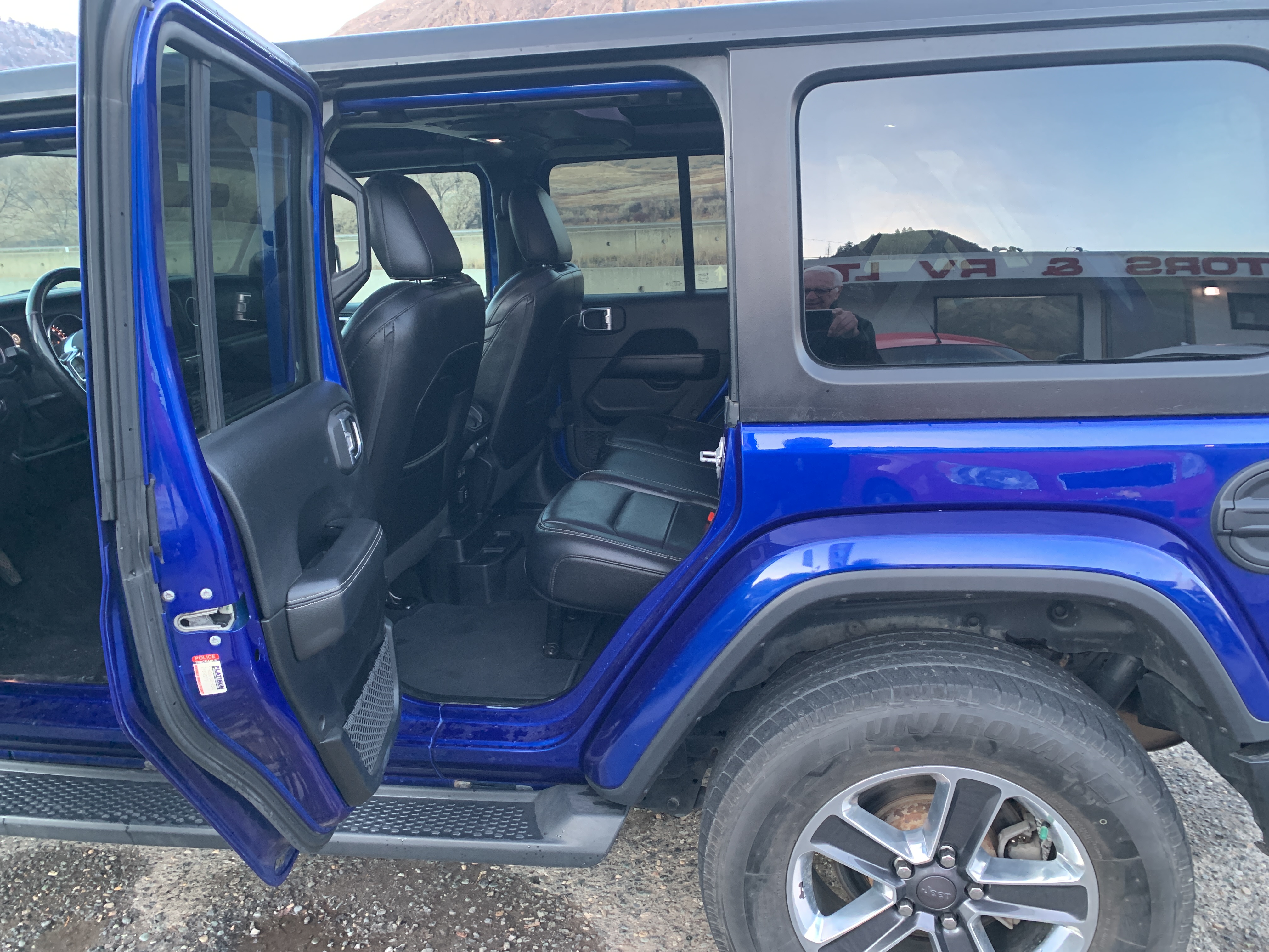 /automotionmotorsrvltd/2018-Jeep-WRANGLERUNLIMITED-8472346339806263.jpg