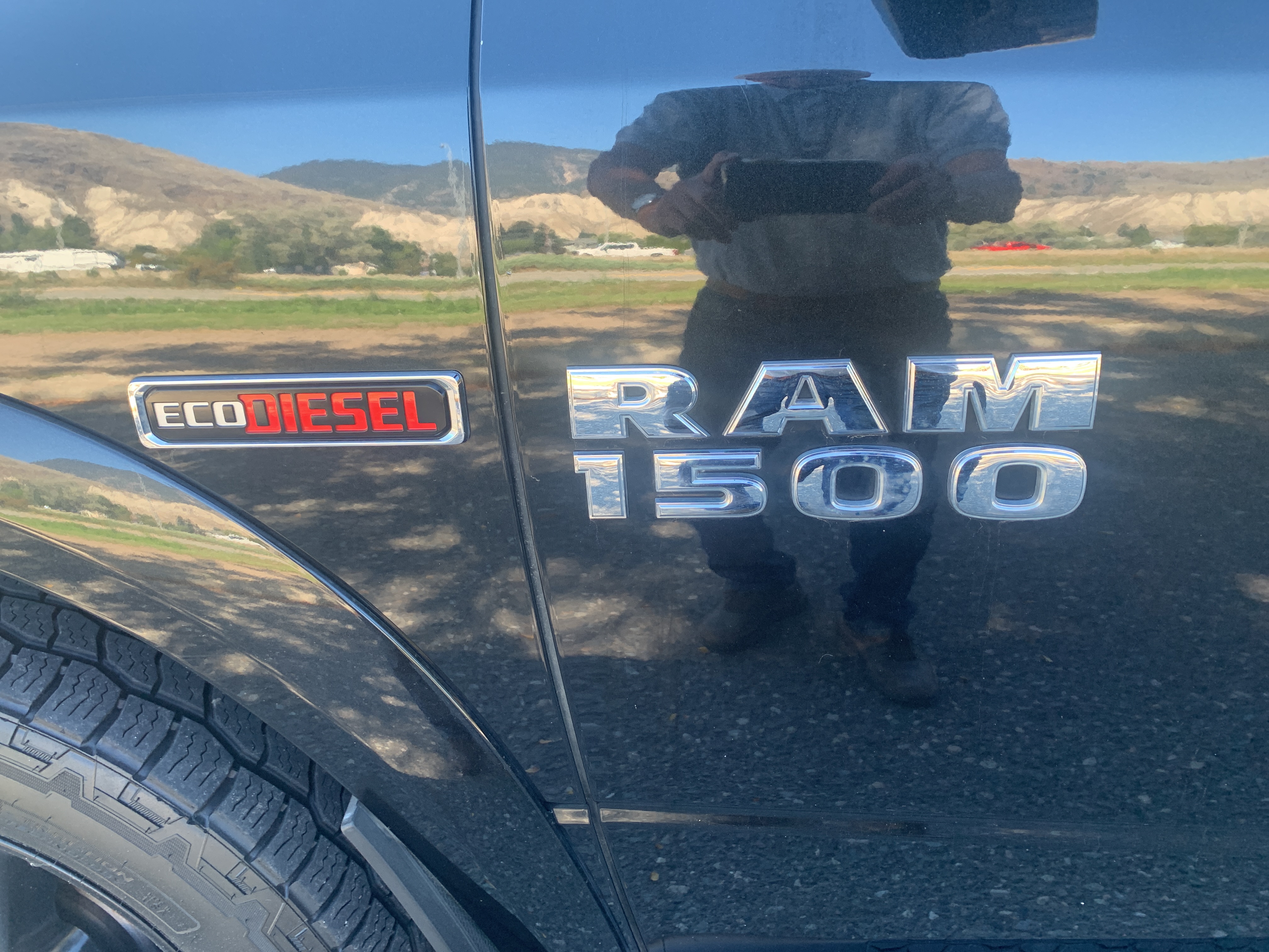 /automotionmotorsrvltd/2018-Ram-1500-2040357364583838.jpg