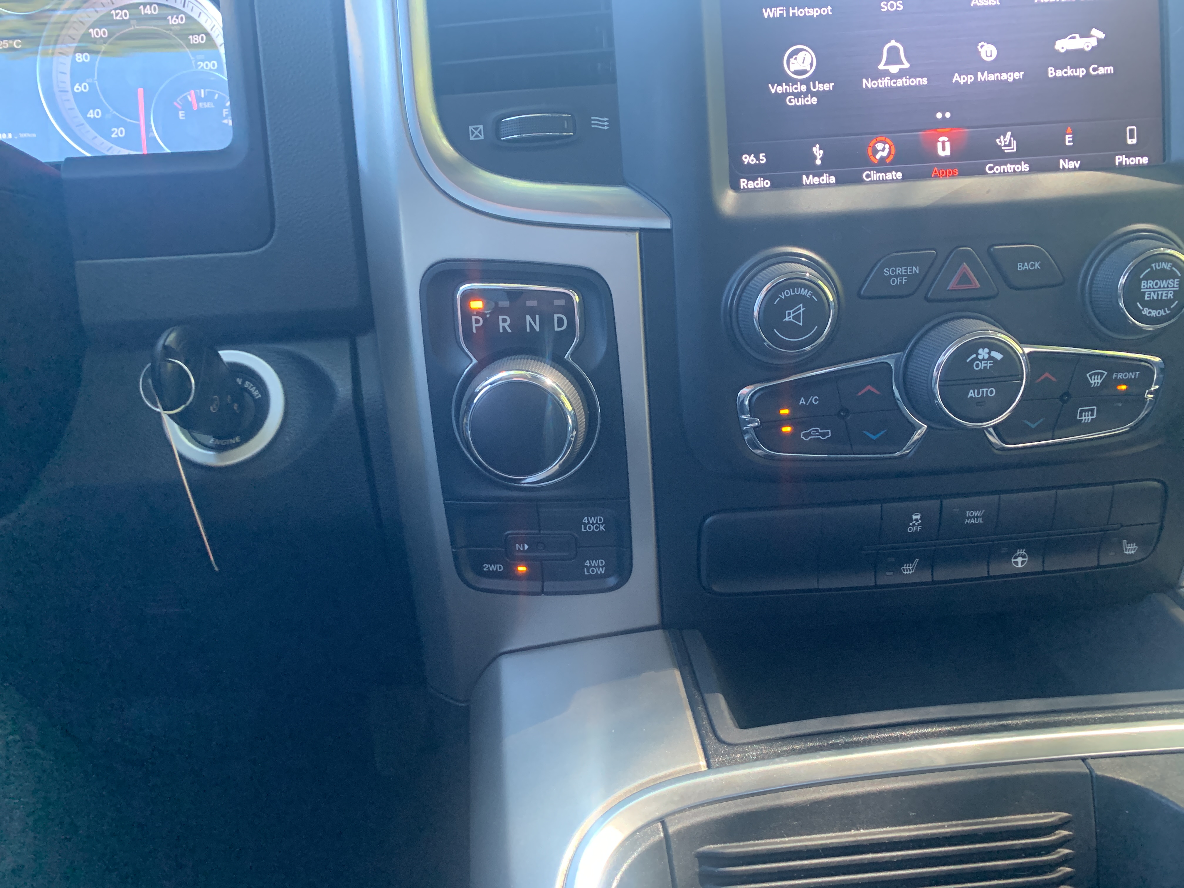 /automotionmotorsrvltd/2018-Ram-1500-20628851359562428.jpg
