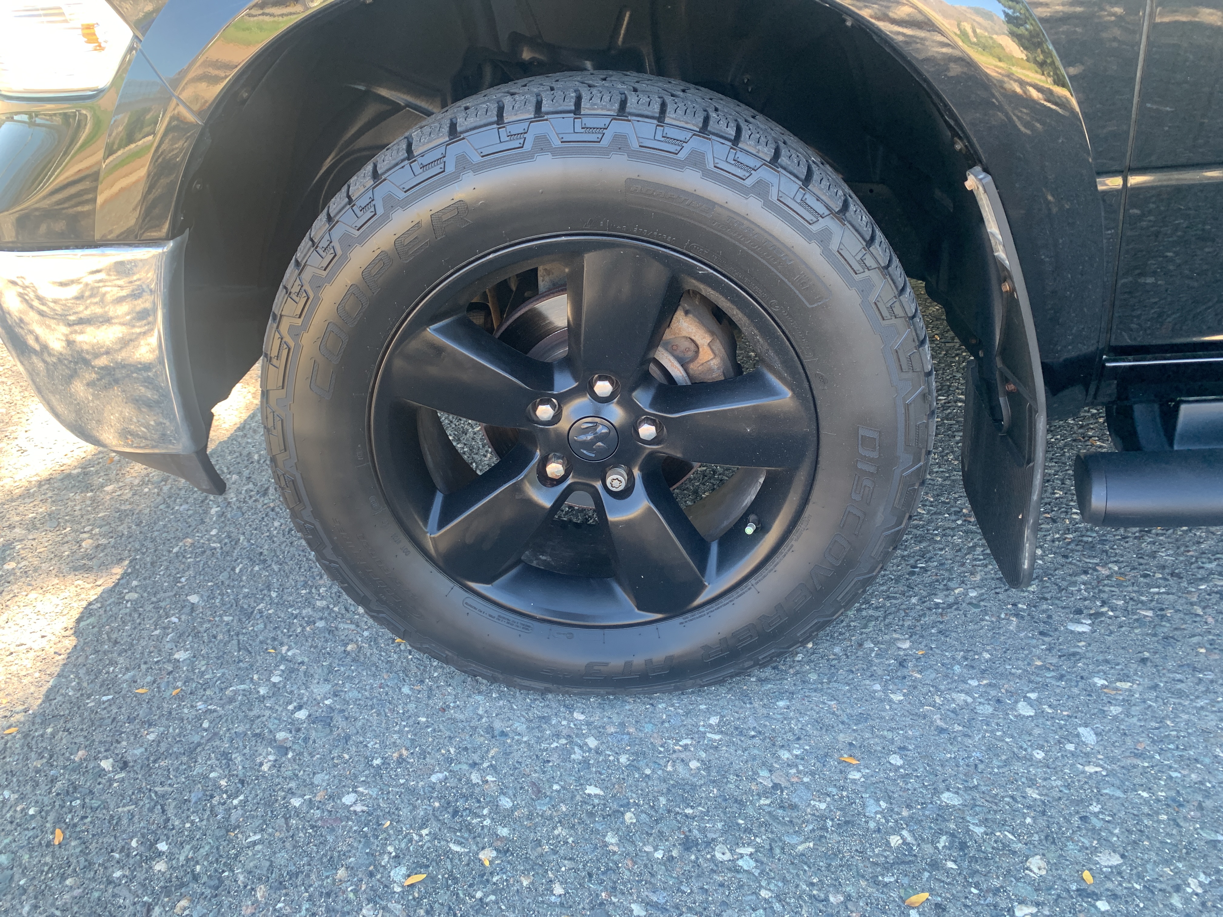 /automotionmotorsrvltd/2018-Ram-1500-8837424837870012.jpg