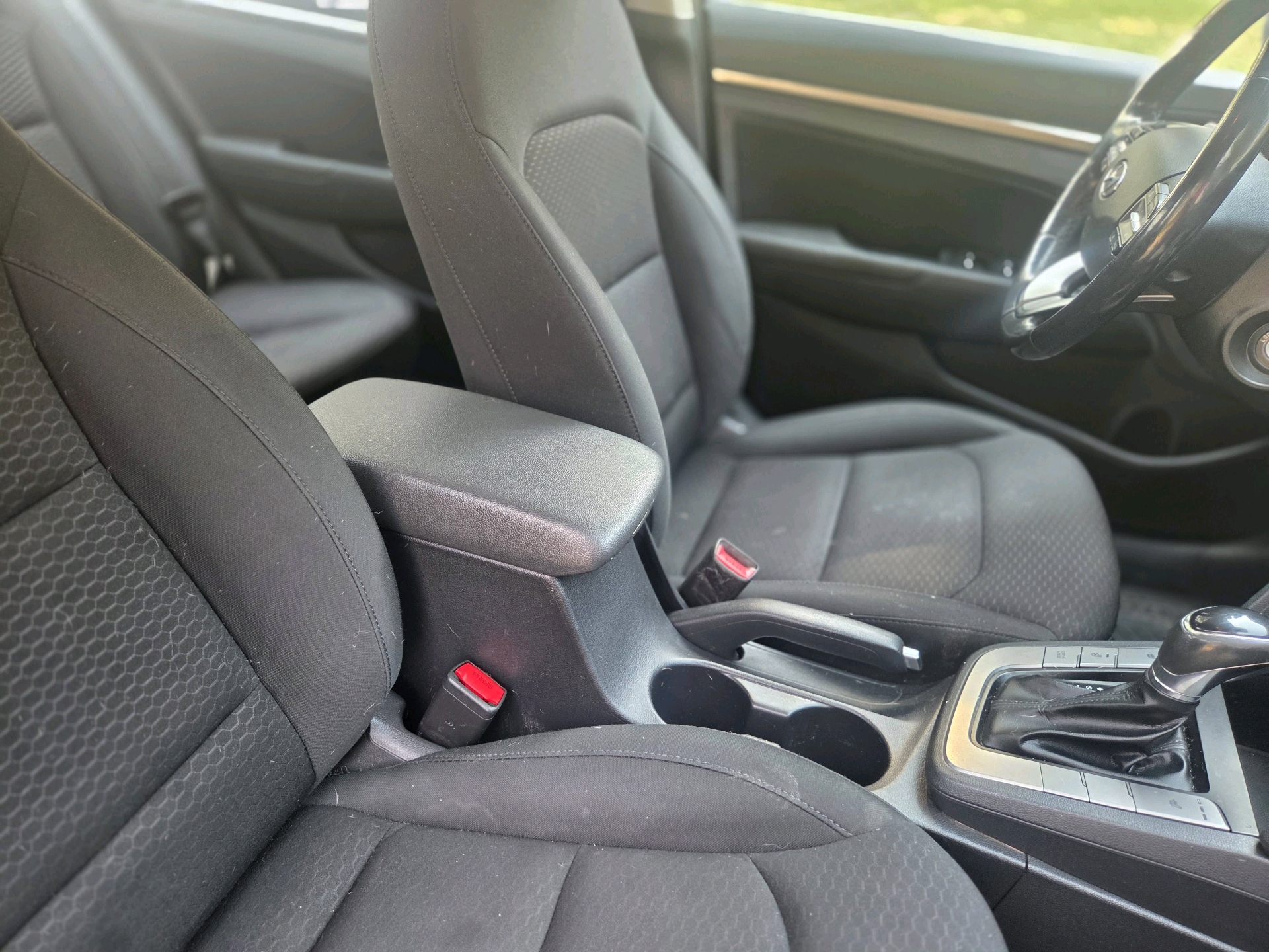 /automotionmotorsrvltd/2019-Hyundai-Elantra-3705200238820543.jpg