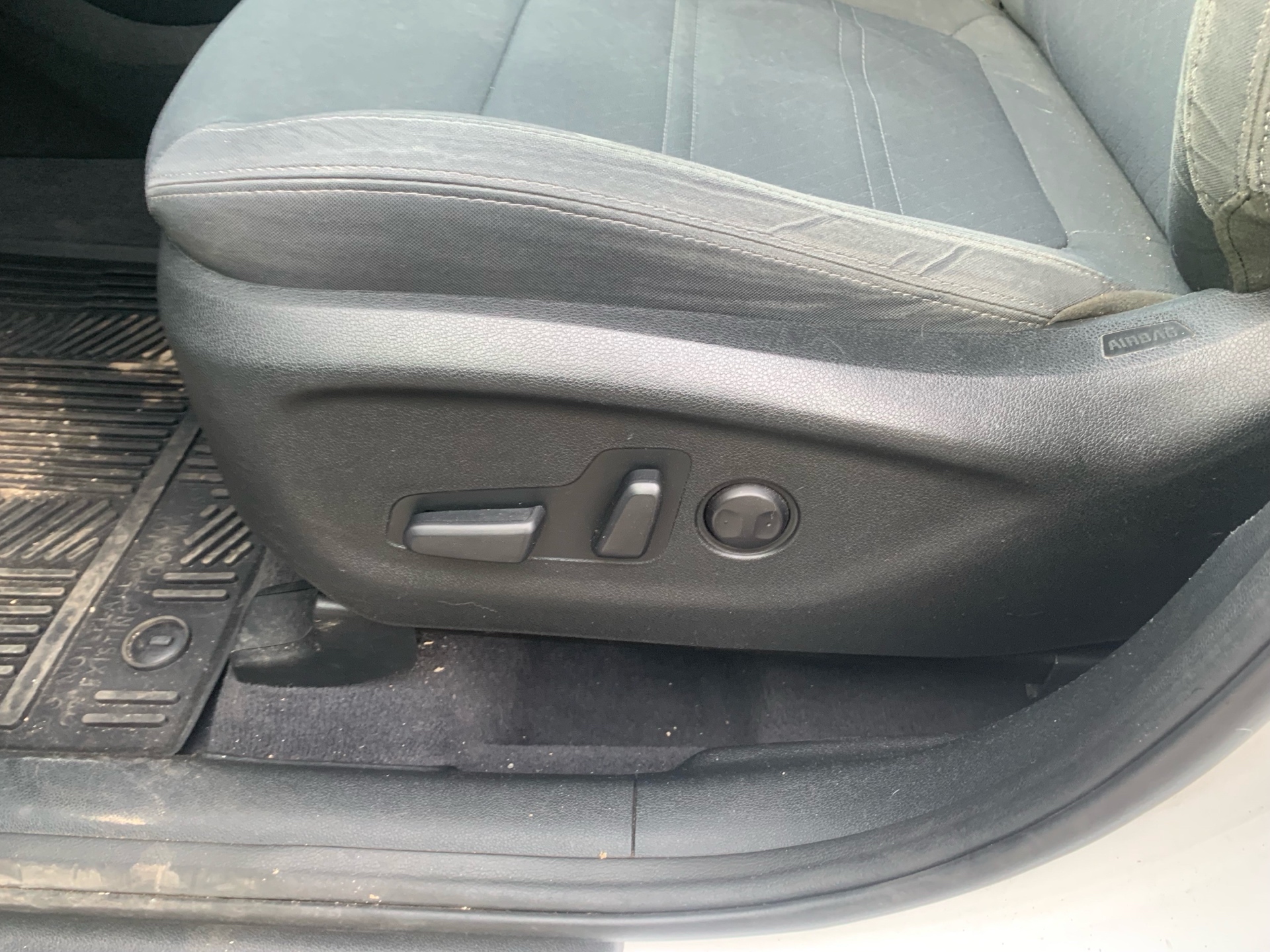 /automotionmotorsrvltd/2019-Kia-Sorento-14868279776651572.jpg
