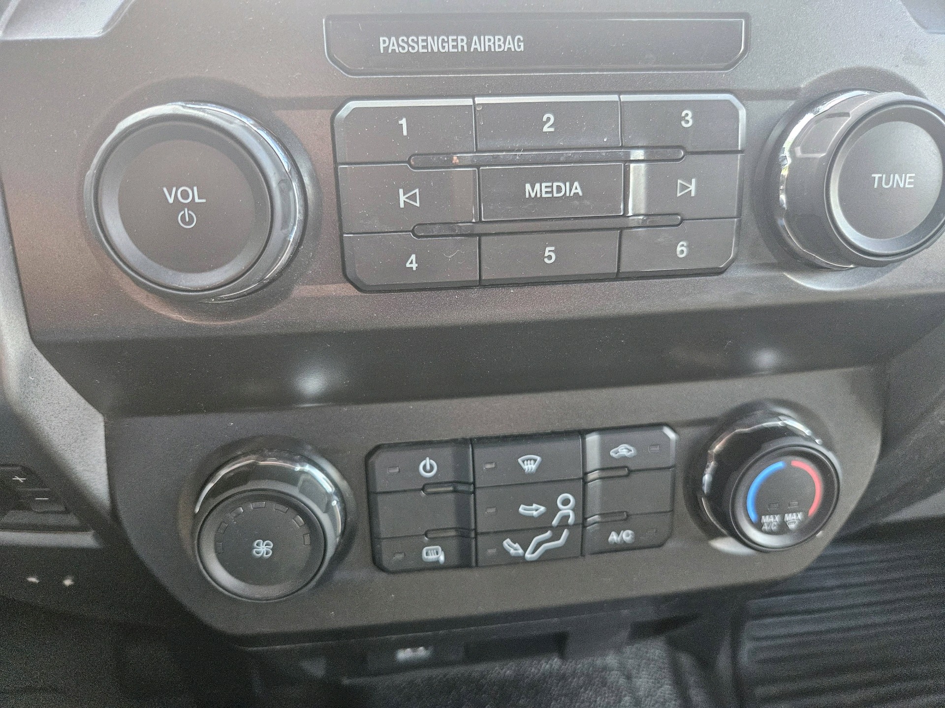 /automotionmotorsrvltd/2020-Ford-SuperDuty-8616960753775753.jpg